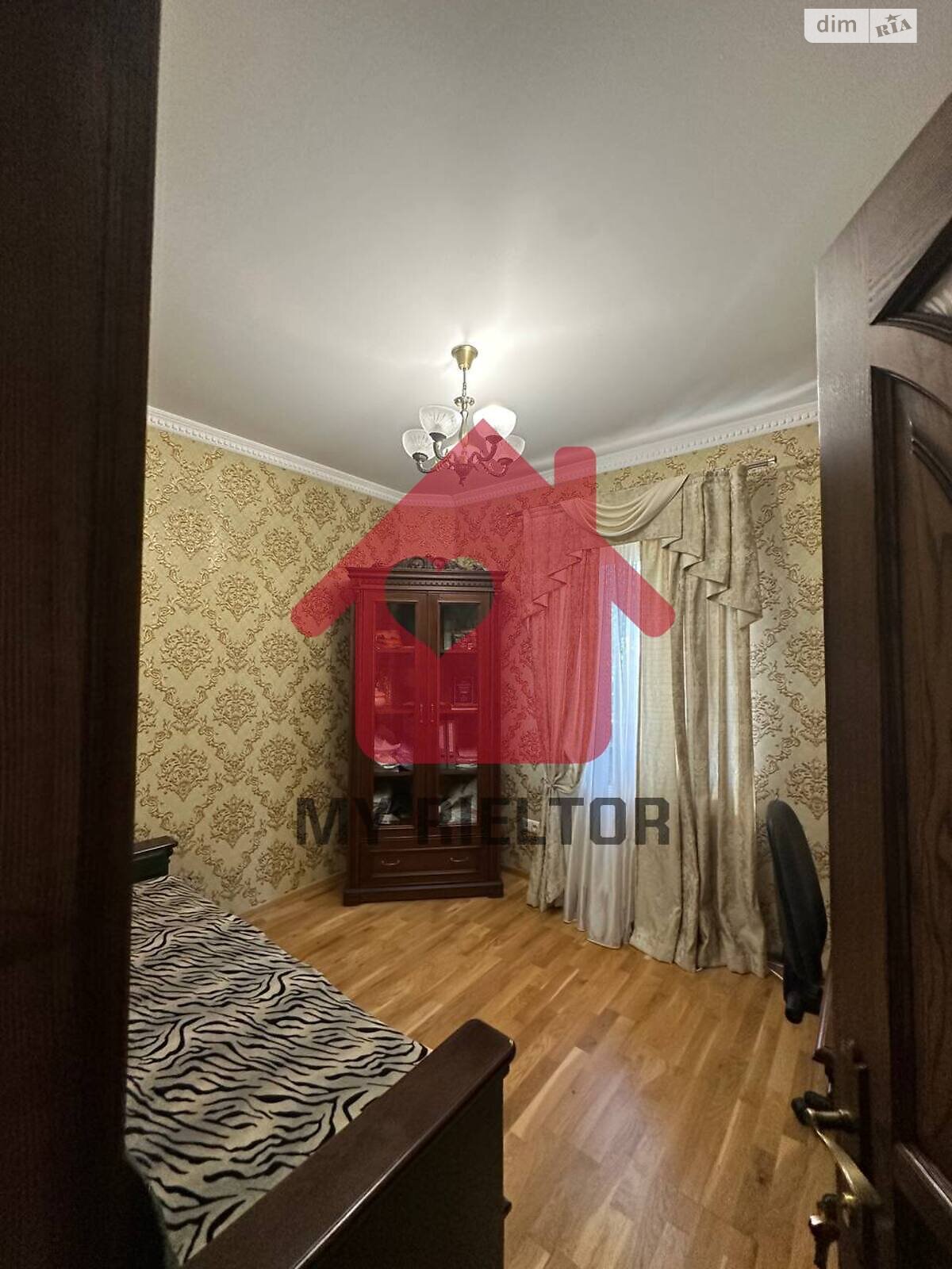 двоповерховий будинок, 268 кв. м, цегла. Продаж в Ужгороді, район Садовий фото 1