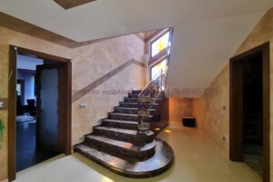 двухэтажный дом с гаражом, 517 кв. м, кирпич. Продажа в Ужгороде фото 2