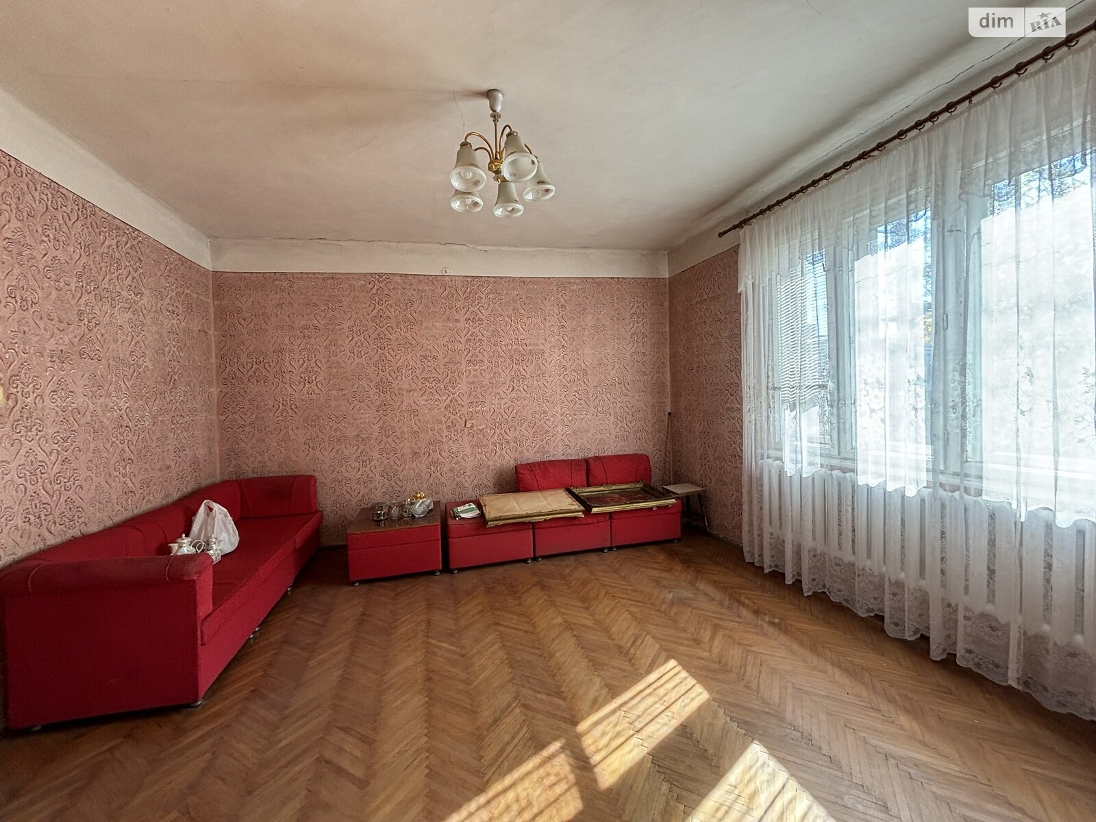 одноэтажный дом с верандой, 100 кв. м, кирпич. Продажа в Ужгороде район Шахта фото 1 одноэтажный дом с верандой, 100 кв. м, кирпич. Продажа в Ужгороде район Шахта фото 1