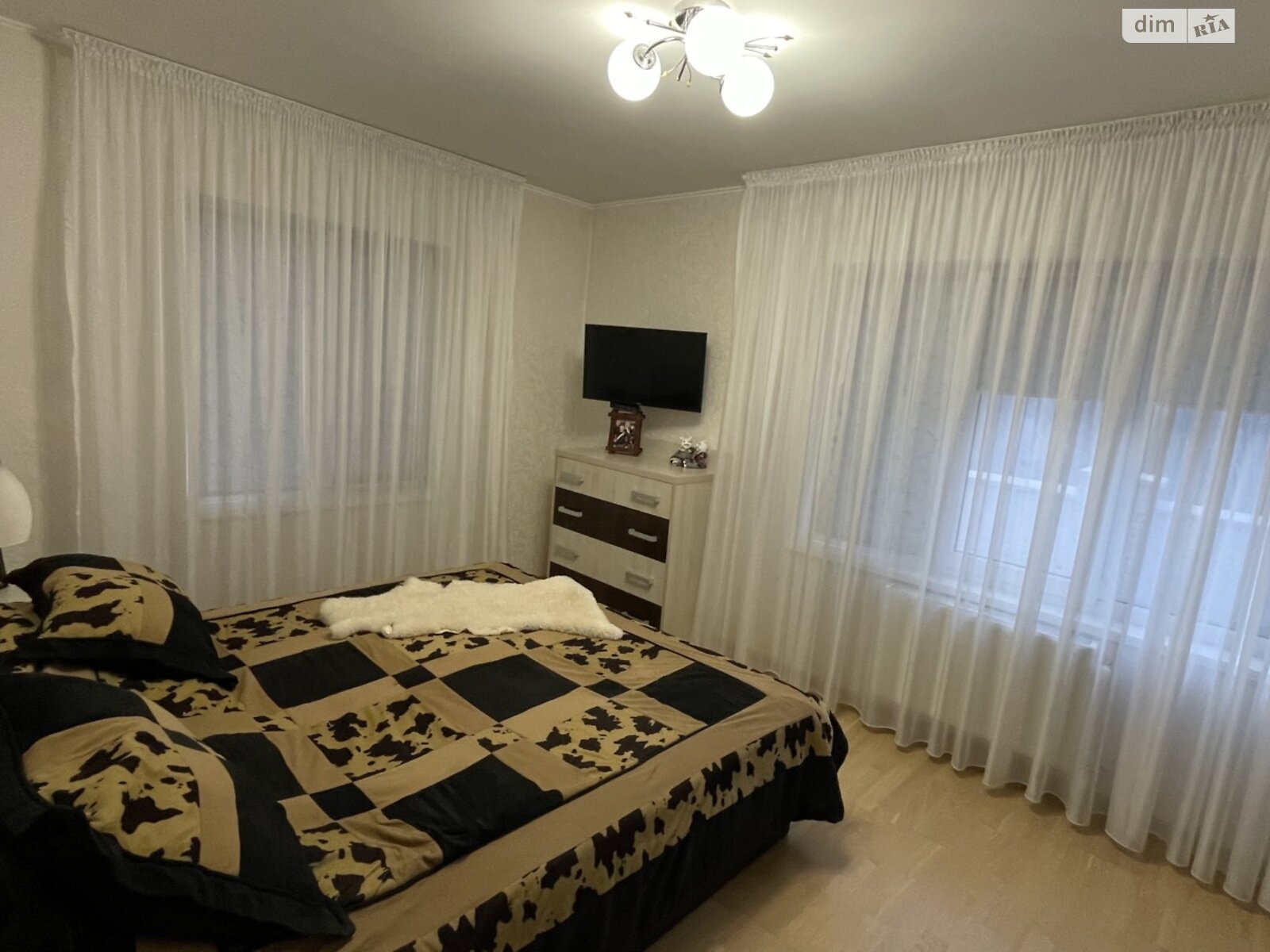 двухэтажный дом с балконом, 170 кв. м, кирпич. Продажа в Оноковцы фото 1 двухэтажный дом с балконом, 170 кв. м, кирпич. Продажа в Оноковцы фото 1