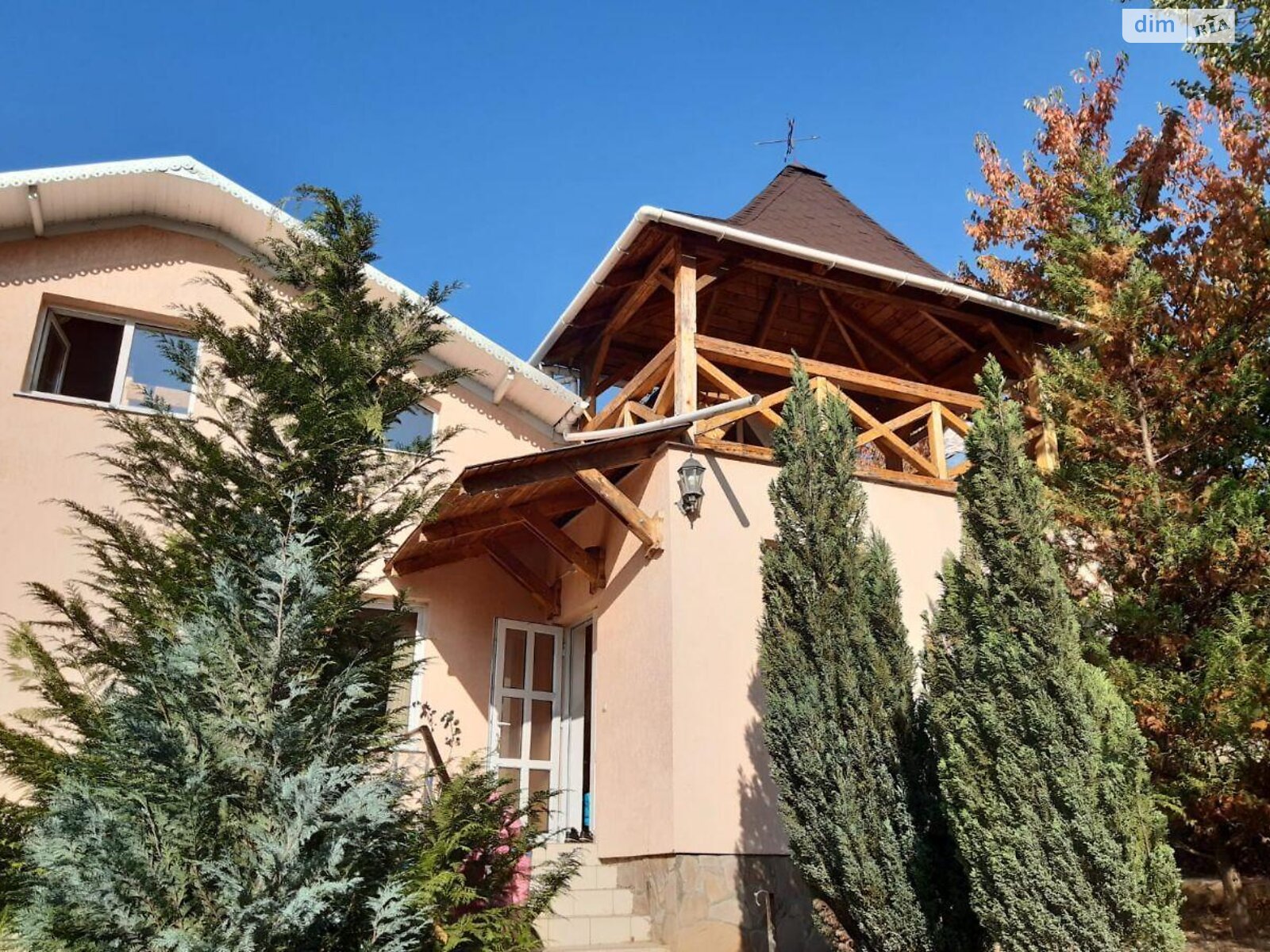 двухэтажный дом, 220 кв. м, кирпич. Продажа в Ужгороде район Шахта фото 1 двухэтажный дом, 220 кв. м, кирпич. Продажа в Ужгороде район Шахта фото 1
