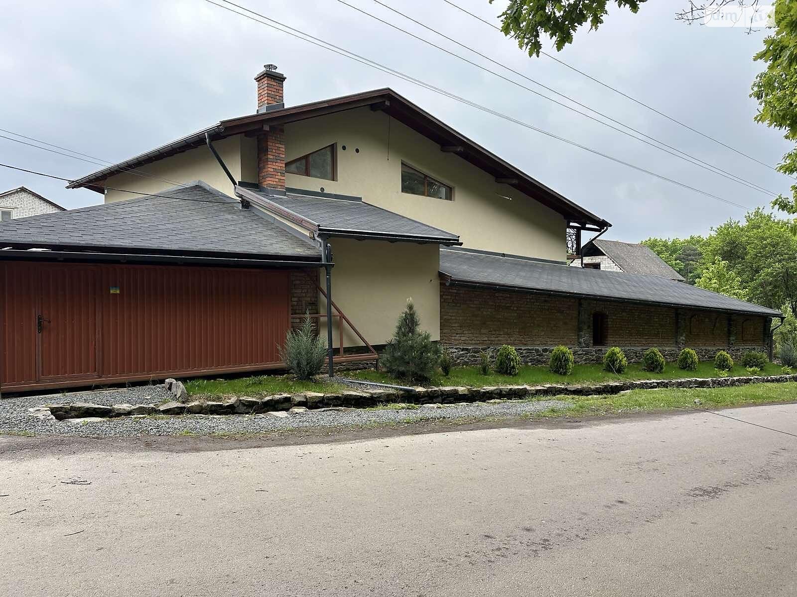 двухэтажный дом с верандой, 295.2 кв. м, кирпич. Продажа в Ужгороде район Шахта фото 1 двухэтажный дом с верандой, 295.2 кв. м, кирпич. Продажа в Ужгороде район Шахта фото 1