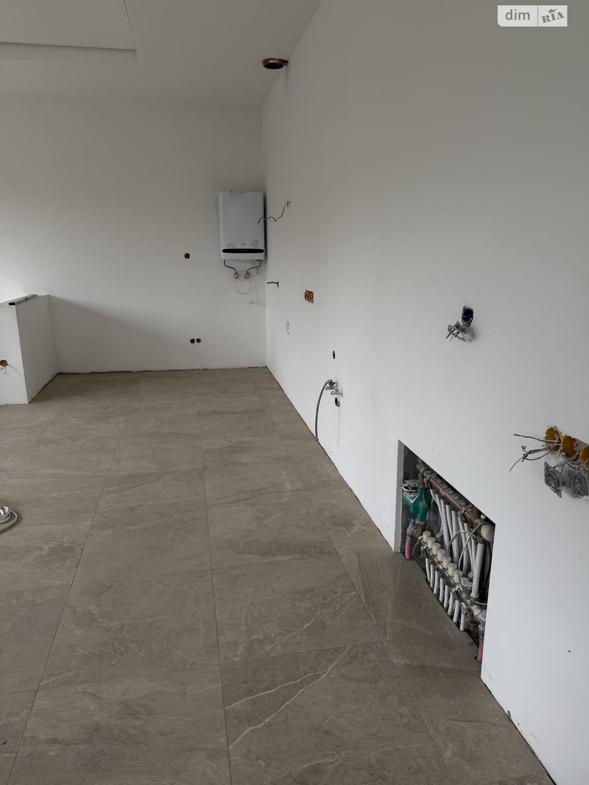 двухэтажный дом с верандой, 295.2 кв. м, кирпич. Продажа в Ужгороде район Шахта фото 1 двухэтажный дом с верандой, 295.2 кв. м, кирпич. Продажа в Ужгороде район Шахта фото 1