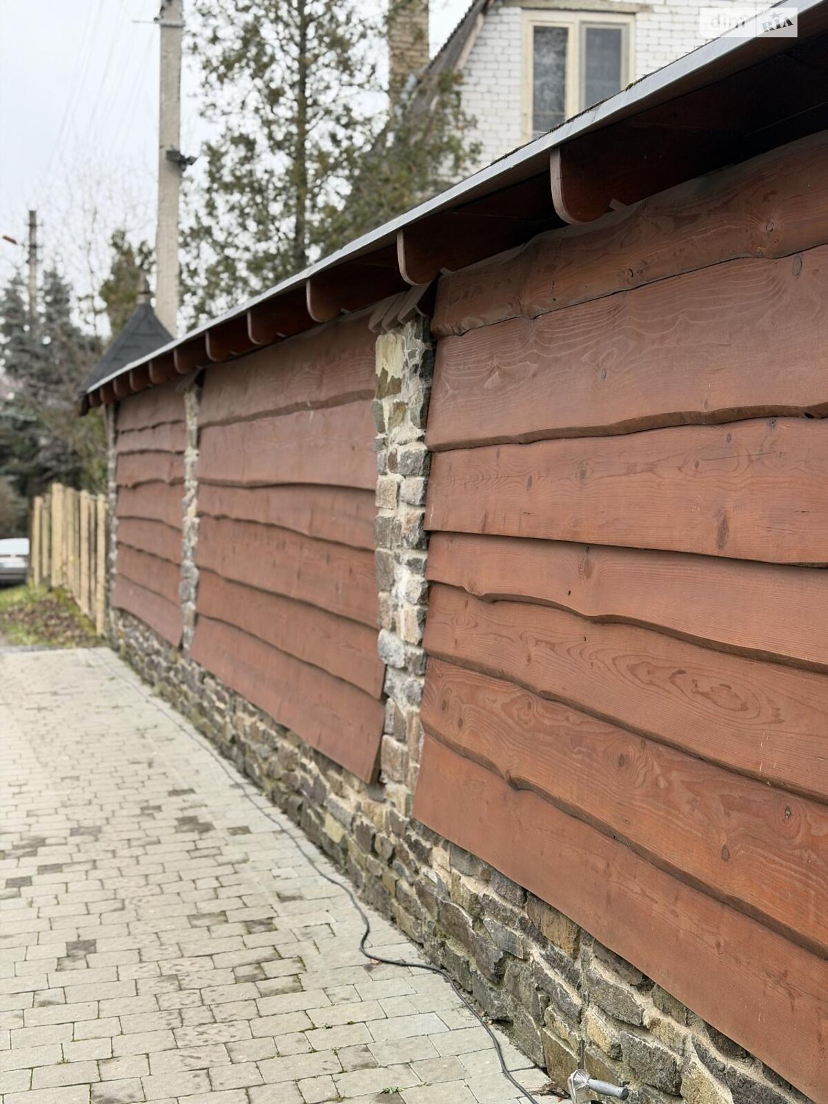 двухэтажный дом с верандой, 295.2 кв. м, кирпич. Продажа в Ужгороде район Шахта фото 1 двухэтажный дом с верандой, 295.2 кв. м, кирпич. Продажа в Ужгороде район Шахта фото 1