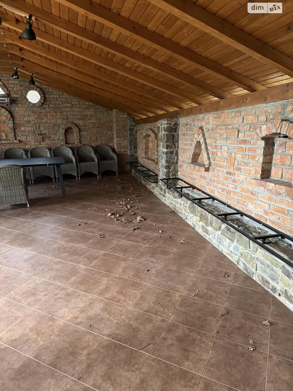 двухэтажный дом с верандой, 295.2 кв. м, кирпич. Продажа в Ужгороде район Шахта фото 1 двухэтажный дом с верандой, 295.2 кв. м, кирпич. Продажа в Ужгороде район Шахта фото 1