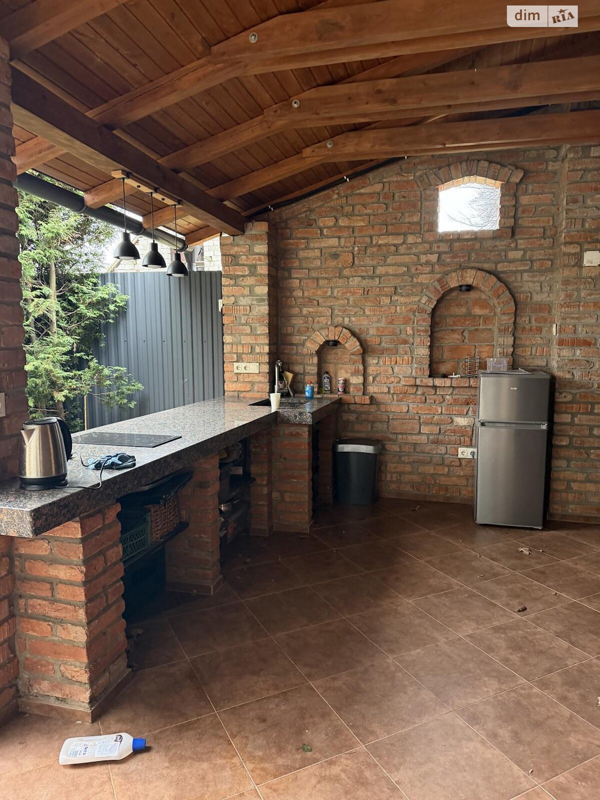 двухэтажный дом с верандой, 295.2 кв. м, кирпич. Продажа в Ужгороде район Шахта фото 1 двухэтажный дом с верандой, 295.2 кв. м, кирпич. Продажа в Ужгороде район Шахта фото 1