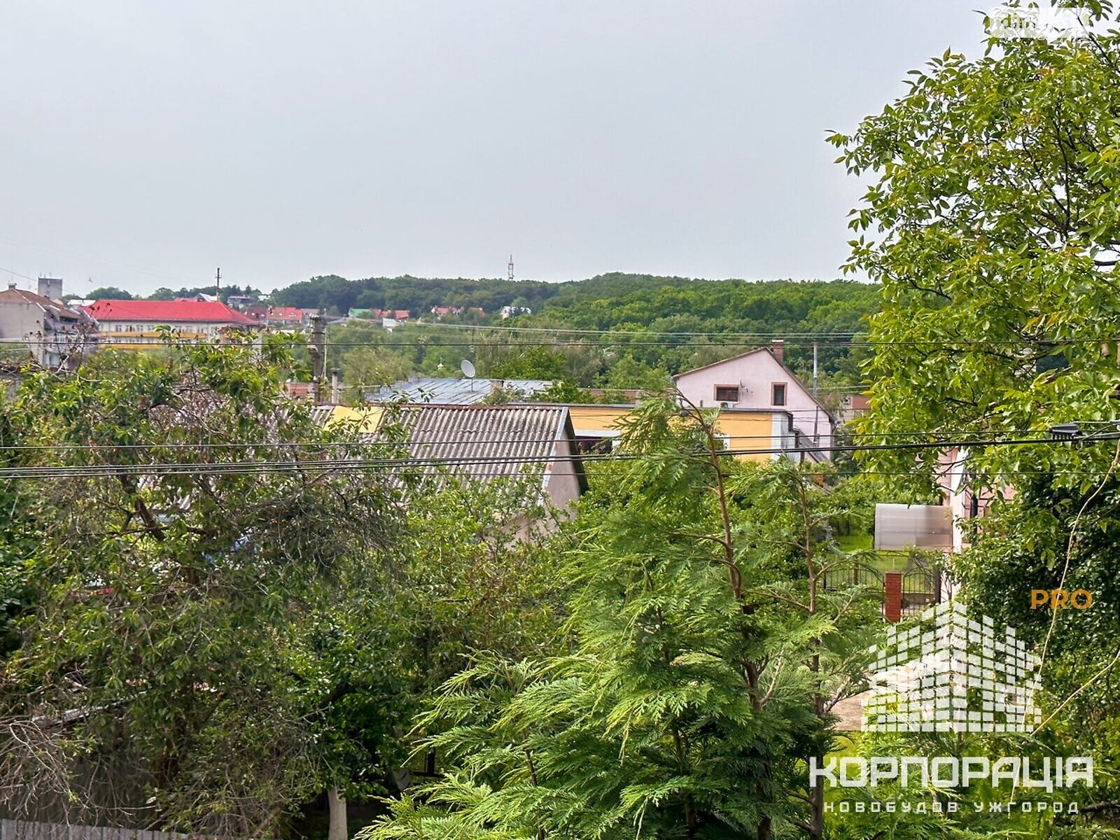 двухэтажный дом с балконом, 200 кв. м, кирпич. Продажа в Ужгороде район Шахта фото 1