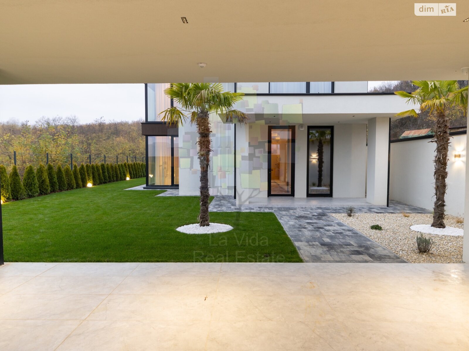 двухэтажный дом, 210 кв. м, кирпич. Продажа в Ужгороде район Шахта фото 1 двухэтажный дом, 210 кв. м, кирпич. Продажа в Ужгороде район Шахта фото 1