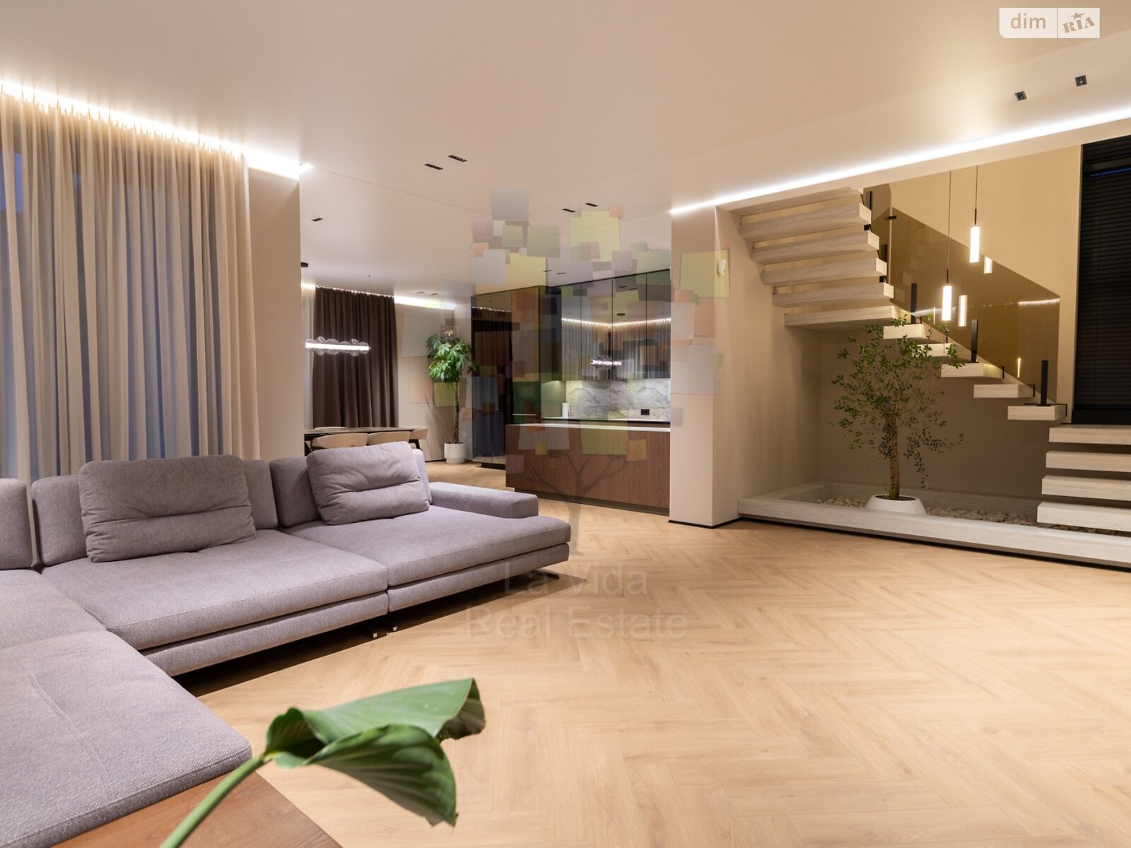 двухэтажный дом, 210 кв. м, кирпич. Продажа в Ужгороде район Шахта фото 1 двухэтажный дом, 210 кв. м, кирпич. Продажа в Ужгороде район Шахта фото 1