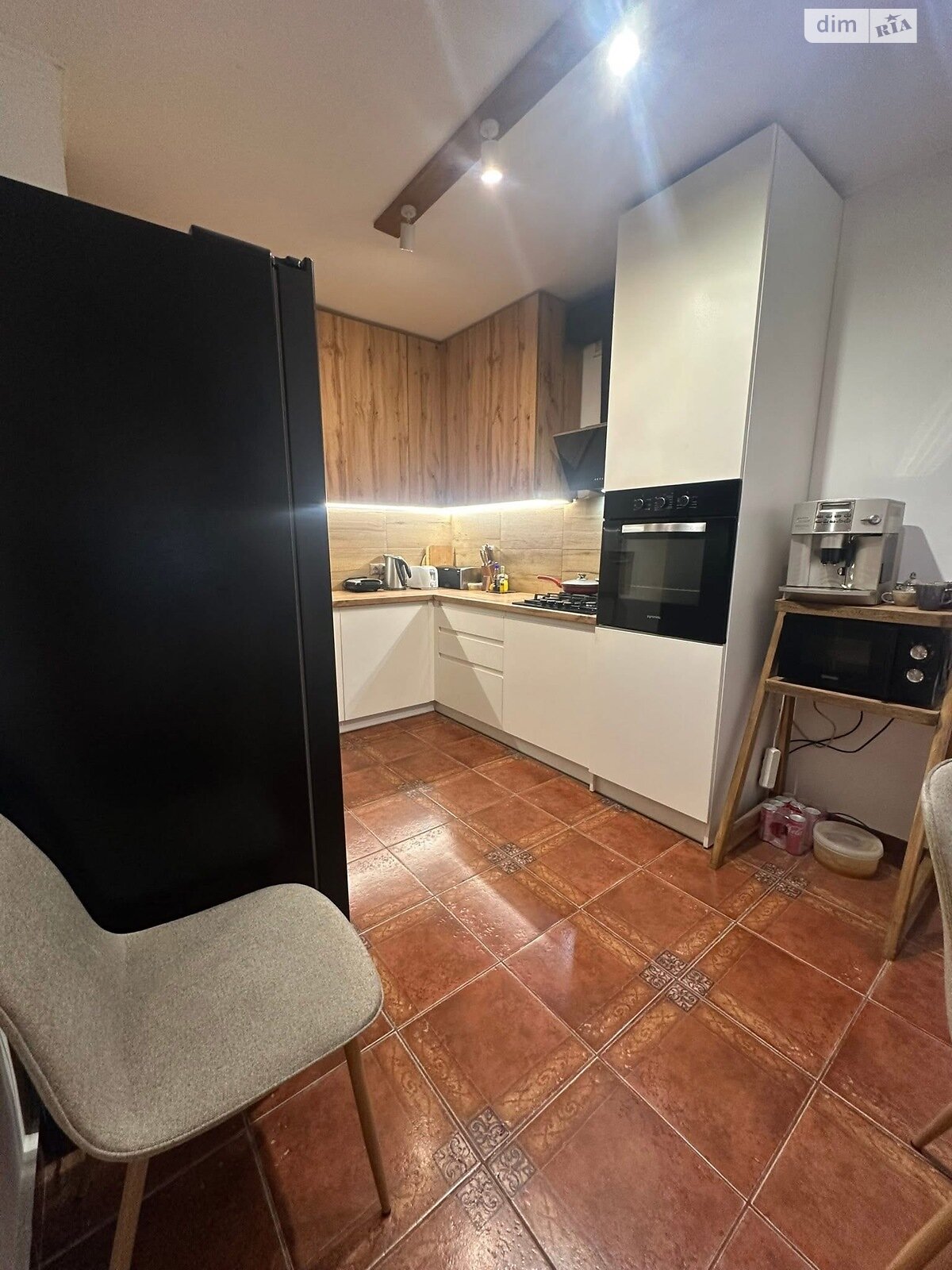 одноэтажный дом с верандой, 207 кв. м, кирпич. Продажа в Ужгороде район Шахта фото 1 одноэтажный дом с верандой, 207 кв. м, кирпич. Продажа в Ужгороде район Шахта фото 1