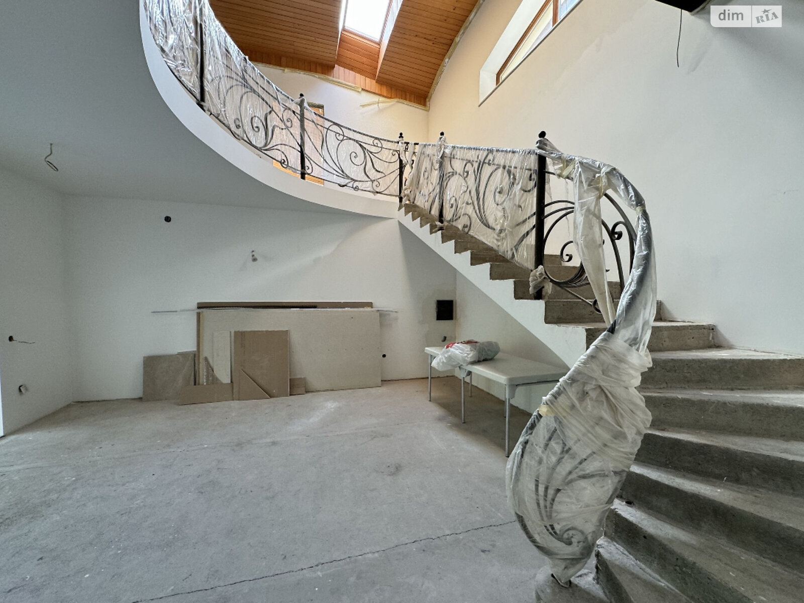 двухэтажный дом с верандой, 295 кв. м, кирпич. Продажа в Ужгороде район Шахта фото 1 двухэтажный дом с верандой, 295 кв. м, кирпич. Продажа в Ужгороде район Шахта фото 1