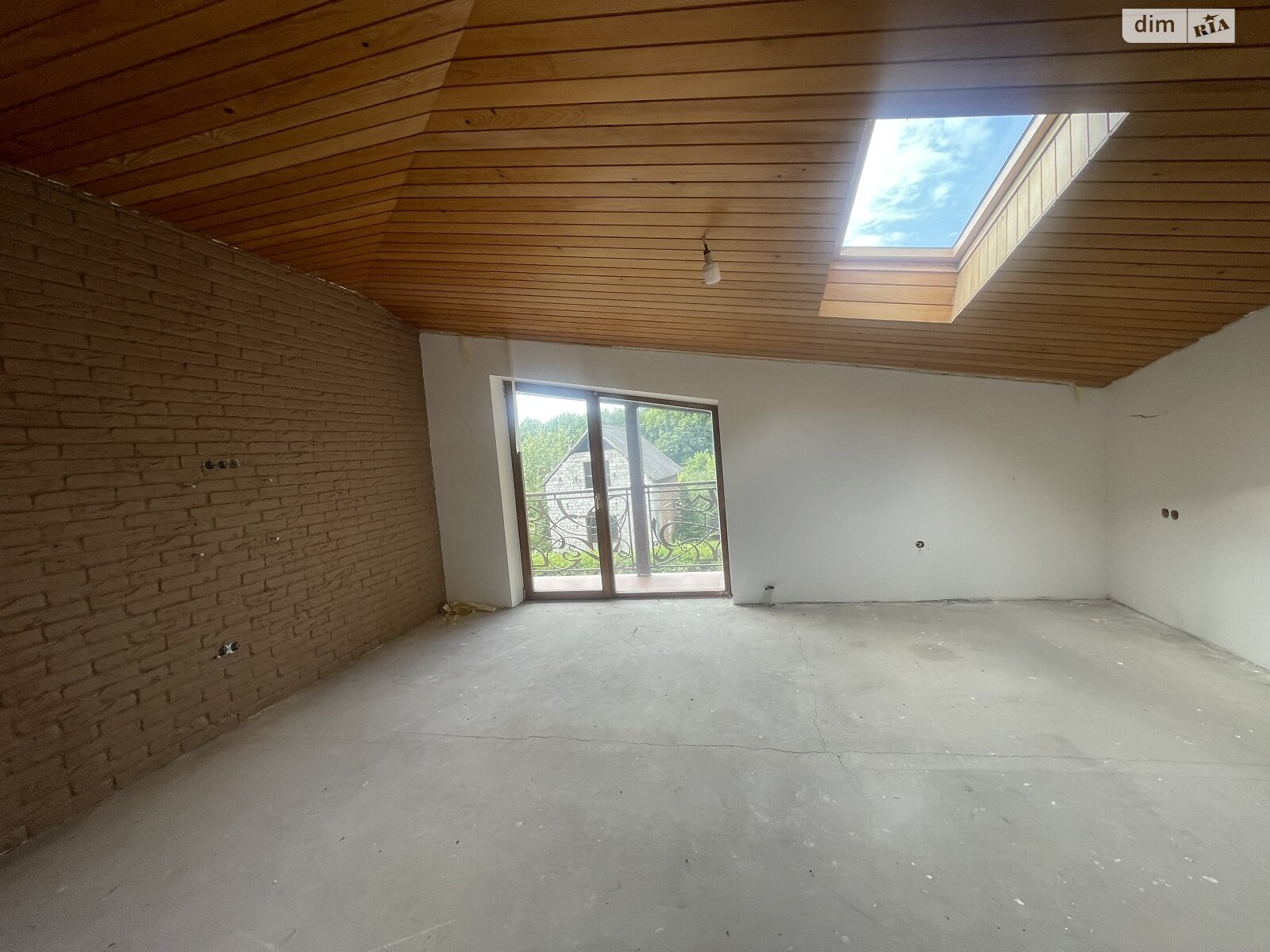 двухэтажный дом с верандой, 295 кв. м, кирпич. Продажа в Ужгороде район Шахта фото 1 двухэтажный дом с верандой, 295 кв. м, кирпич. Продажа в Ужгороде район Шахта фото 1