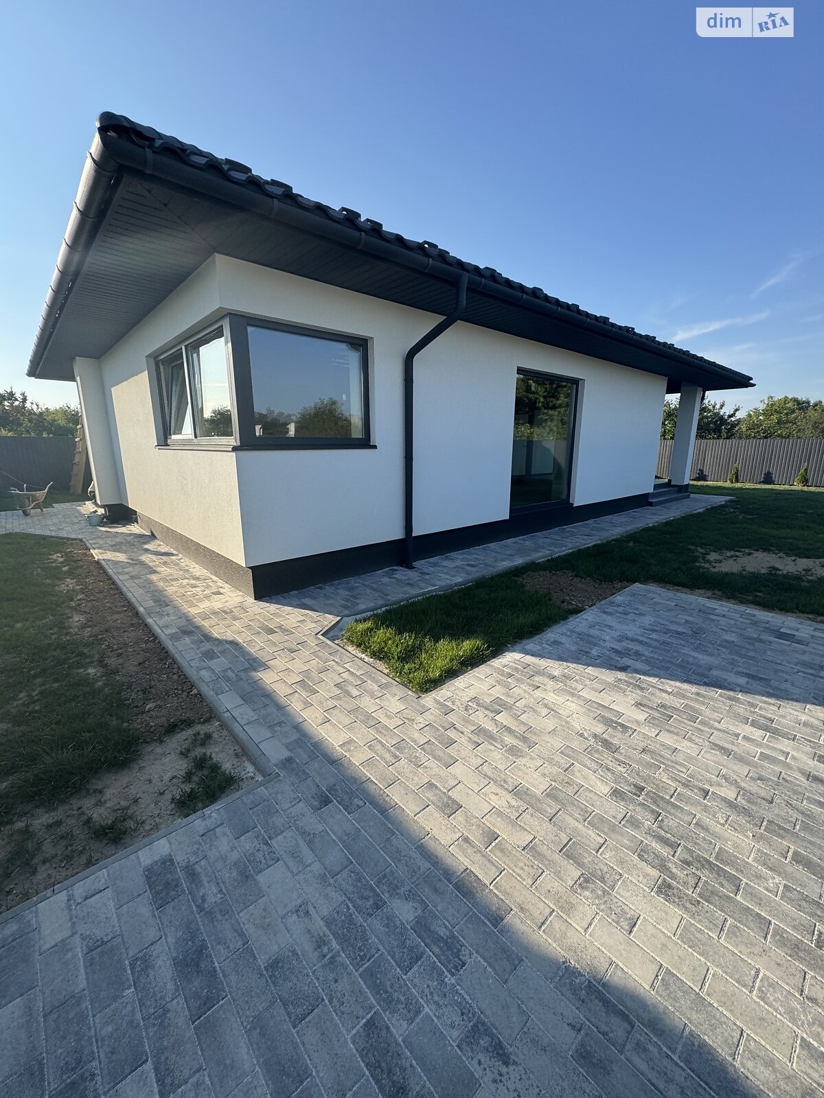 одноповерховий будинок, 137 кв. м, цегла. Продаж у Ужгороді фото 1 одноповерховий будинок, 137 кв. м, цегла. Продаж у Ужгороді фото 1