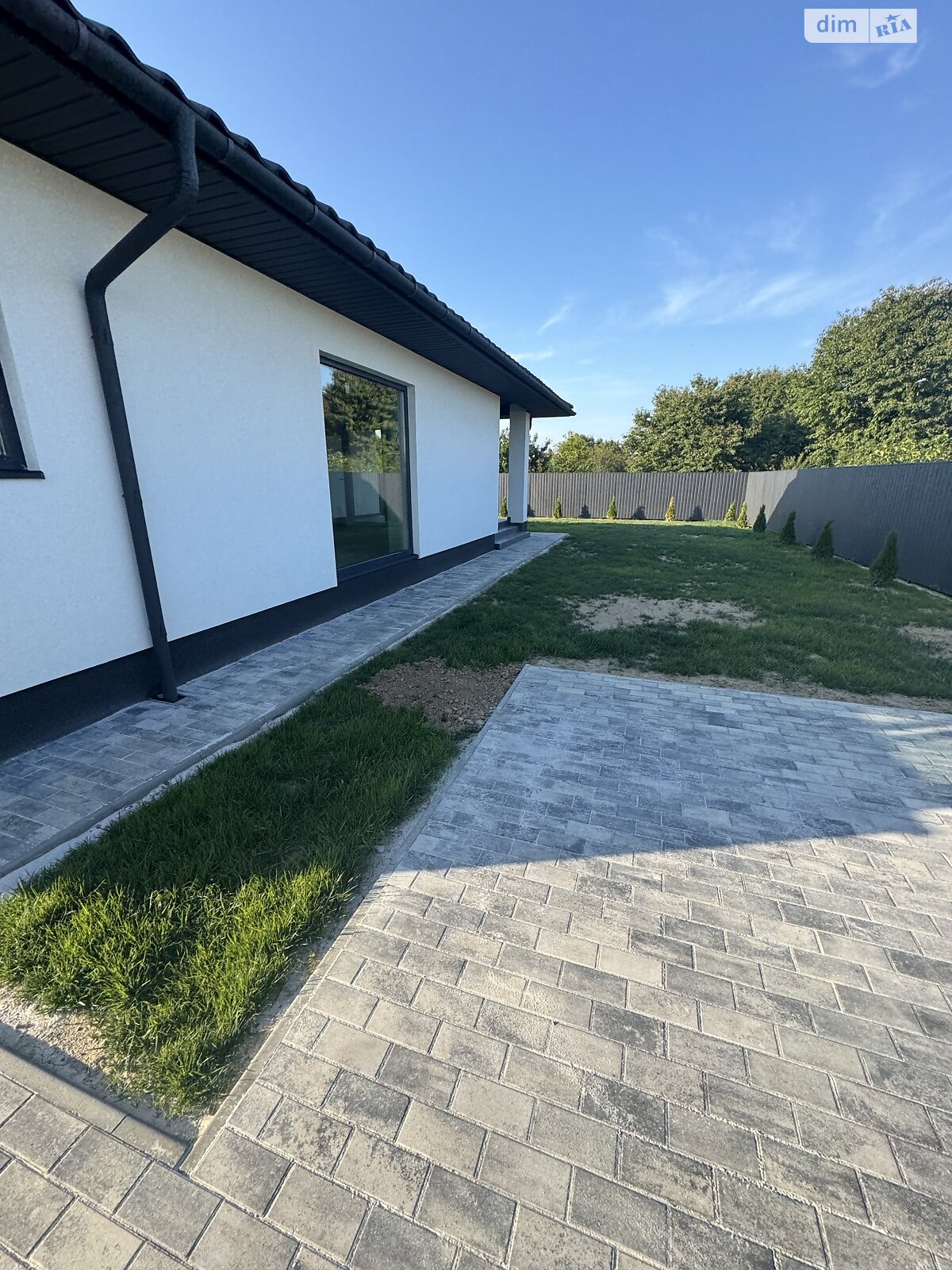 одноповерховий будинок, 137 кв. м, цегла. Продаж у Ужгороді фото 1 одноповерховий будинок, 137 кв. м, цегла. Продаж у Ужгороді фото 1