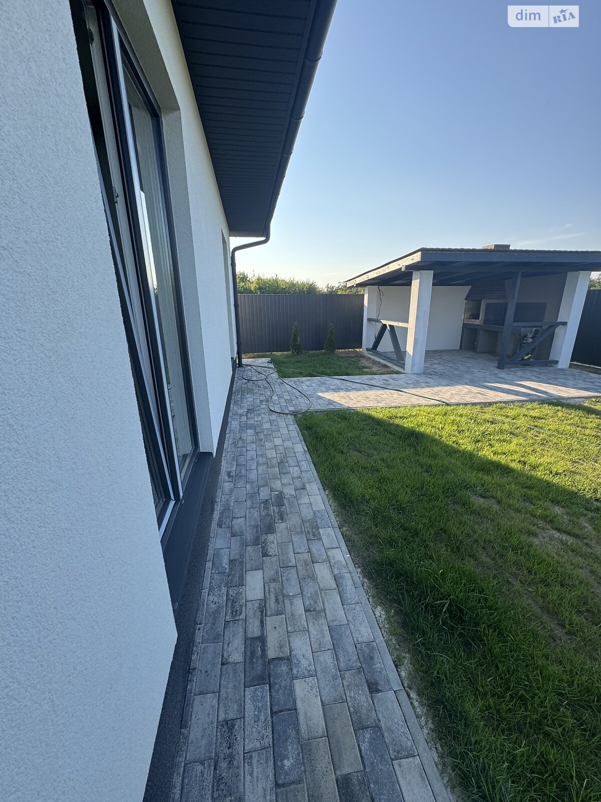 одноповерховий будинок, 137 кв. м, цегла. Продаж у Ужгороді фото 1 одноповерховий будинок, 137 кв. м, цегла. Продаж у Ужгороді фото 1