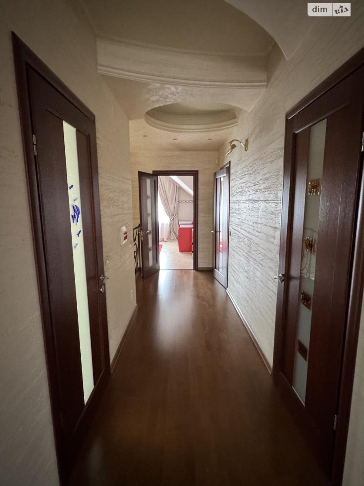 двоповерховий будинок з верандою, 298 кв. м, кирпич. Продаж у Ужгороді фото 1