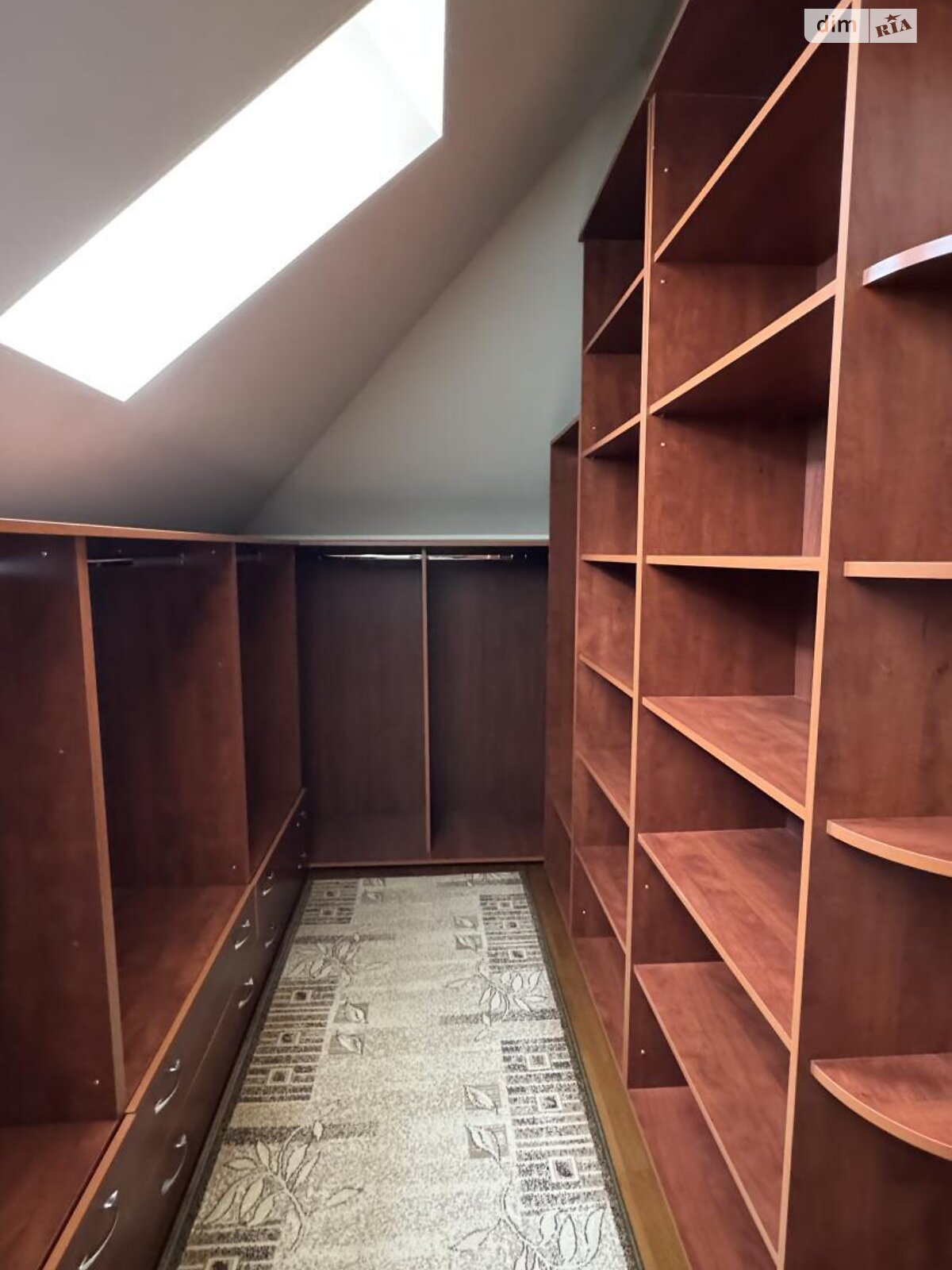 двоповерховий будинок з верандою, 298 кв. м, кирпич. Продаж у Ужгороді фото 1