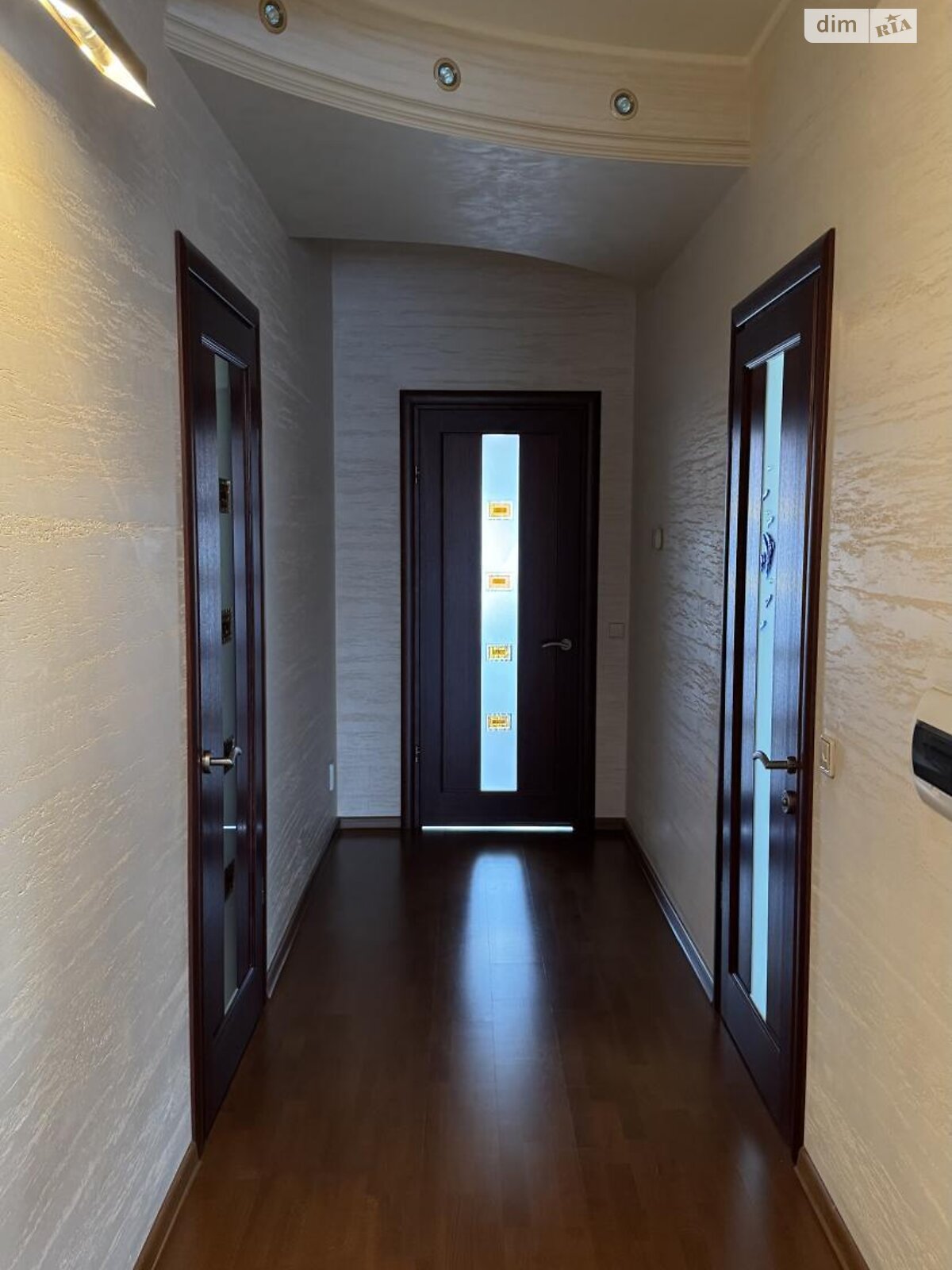 двоповерховий будинок з верандою, 298 кв. м, кирпич. Продаж у Ужгороді фото 1