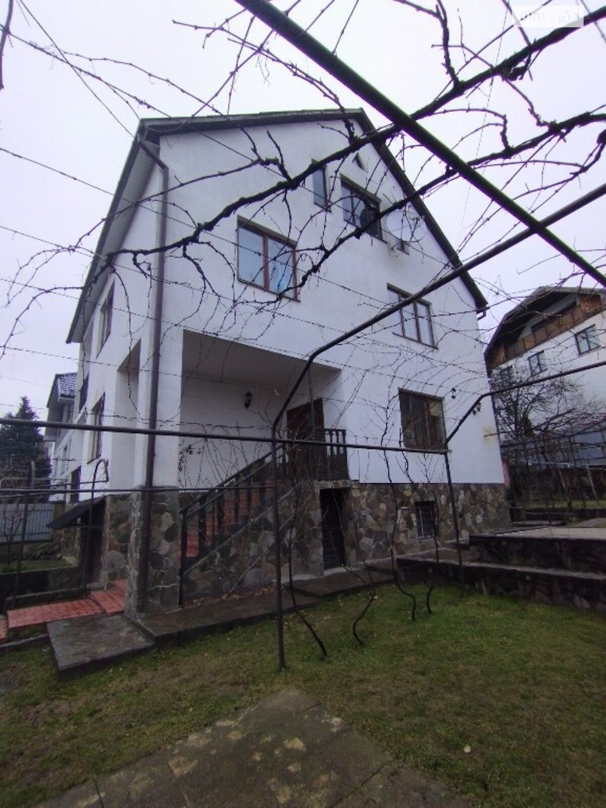двухэтажный дом, 265 кв. м, кирпич. Продажа в Ужгороде фото 1