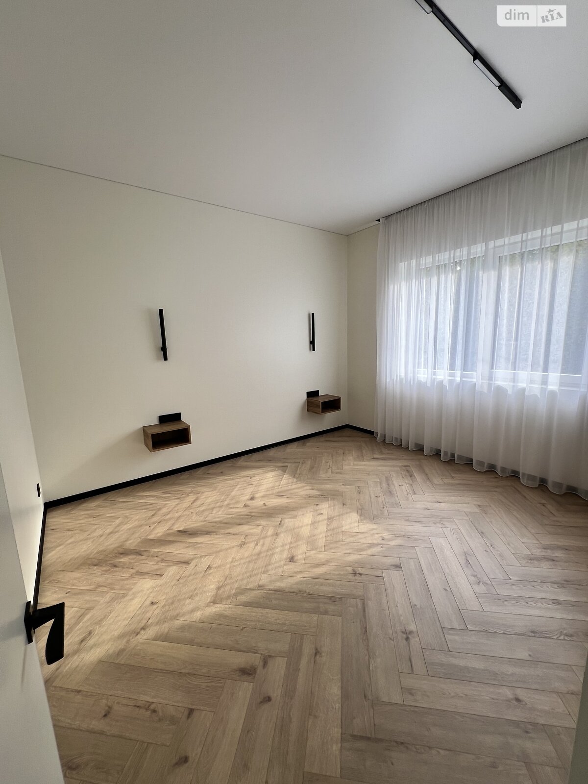 одноповерховий будинок, 135 кв. м, кирпич. Продаж у Ужгороді фото 1 одноповерховий будинок, 135 кв. м, кирпич. Продаж у Ужгороді фото 1