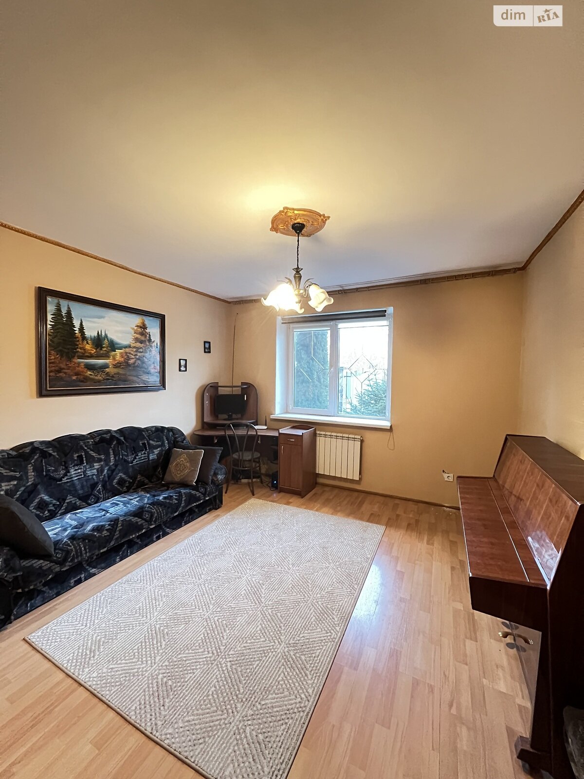 двоповерховий будинок з балконом, 213.5 кв. м, цегла. Продаж у Ужгороді фото 1 двоповерховий будинок з балконом, 213.5 кв. м, цегла. Продаж у Ужгороді фото 1