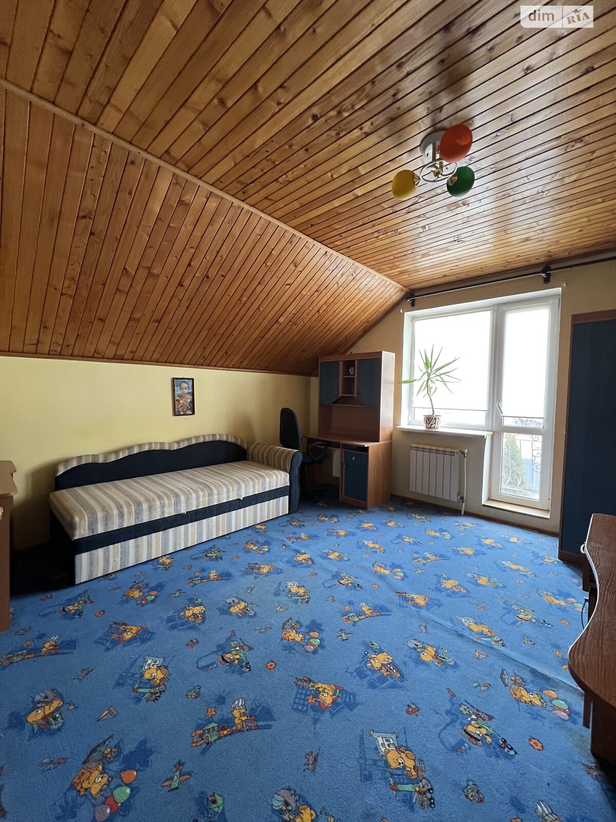 двоповерховий будинок з балконом, 213.5 кв. м, цегла. Продаж у Ужгороді фото 1 двоповерховий будинок з балконом, 213.5 кв. м, цегла. Продаж у Ужгороді фото 1