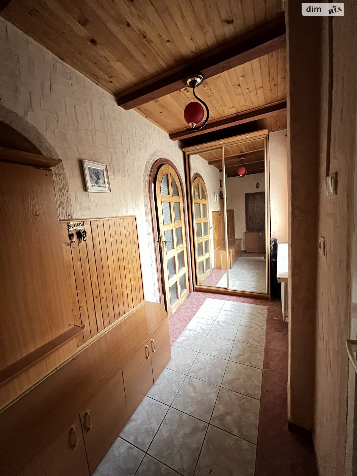 двоповерховий будинок з балконом, 213.5 кв. м, цегла. Продаж у Ужгороді фото 1 двоповерховий будинок з балконом, 213.5 кв. м, цегла. Продаж у Ужгороді фото 1