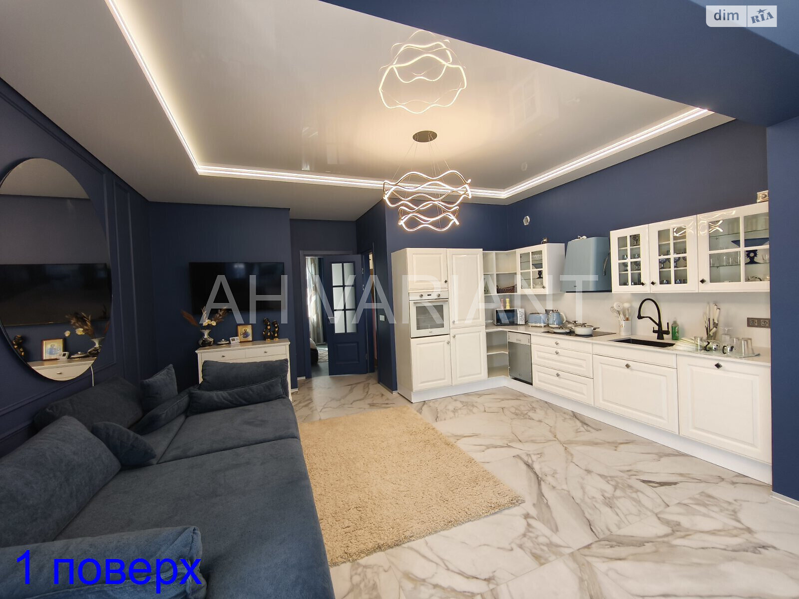 двоповерховий будинок з балконом, 120 кв. м, цегла. Продаж в Ужгороді, район Свепомоц фото 1