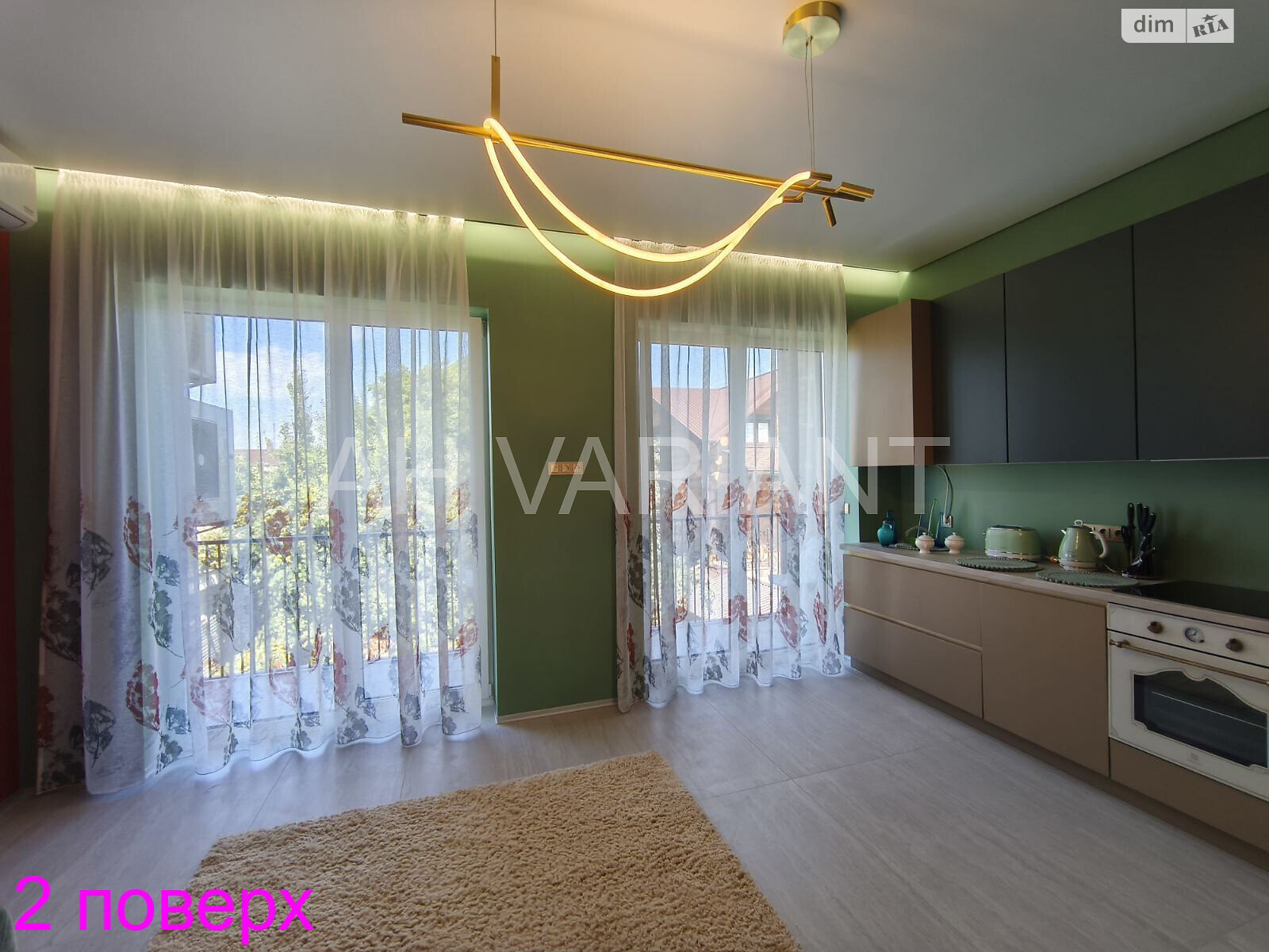 двоповерховий будинок з балконом, 120 кв. м, цегла. Продаж в Ужгороді, район Свепомоц фото 1