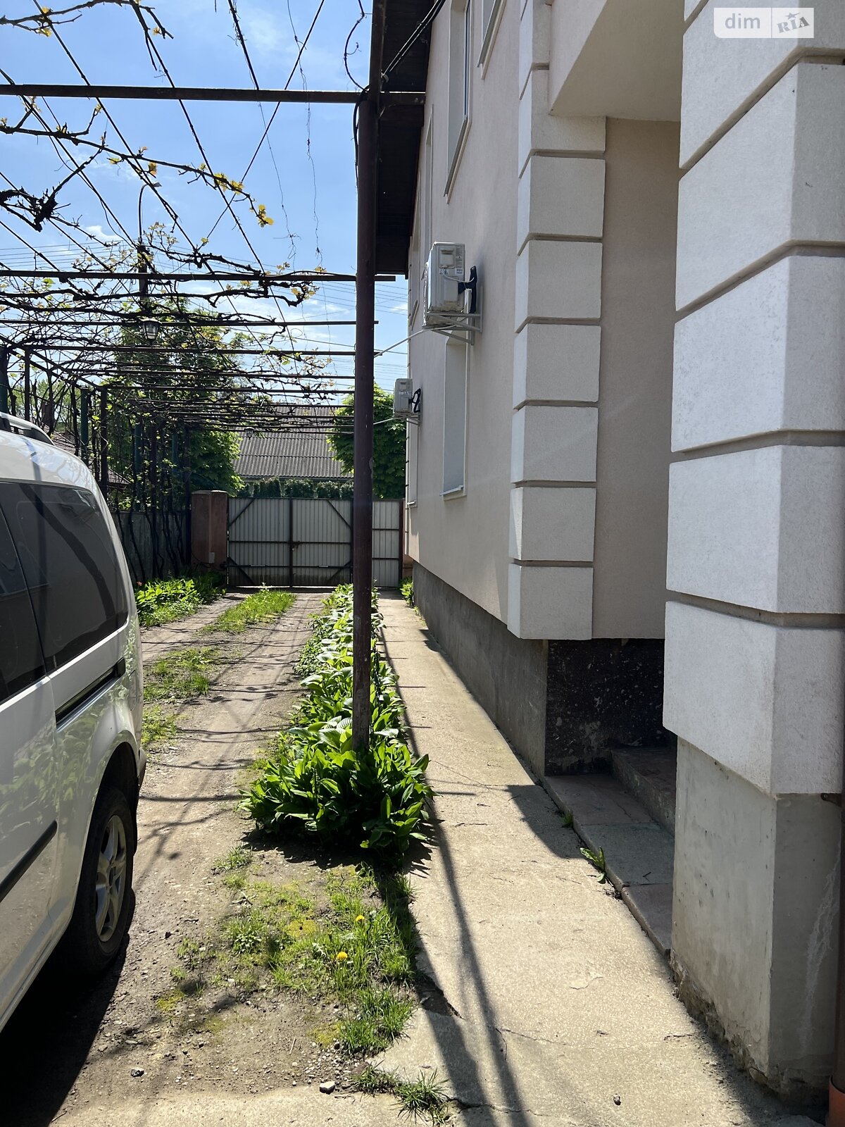 двоповерховий будинок з гаражем, 214 кв. м, цегла. Продаж в Ужгороді, район Свепомоц фото 1 двоповерховий будинок з гаражем, 214 кв. м, цегла. Продаж в Ужгороді, район Свепомоц фото 1