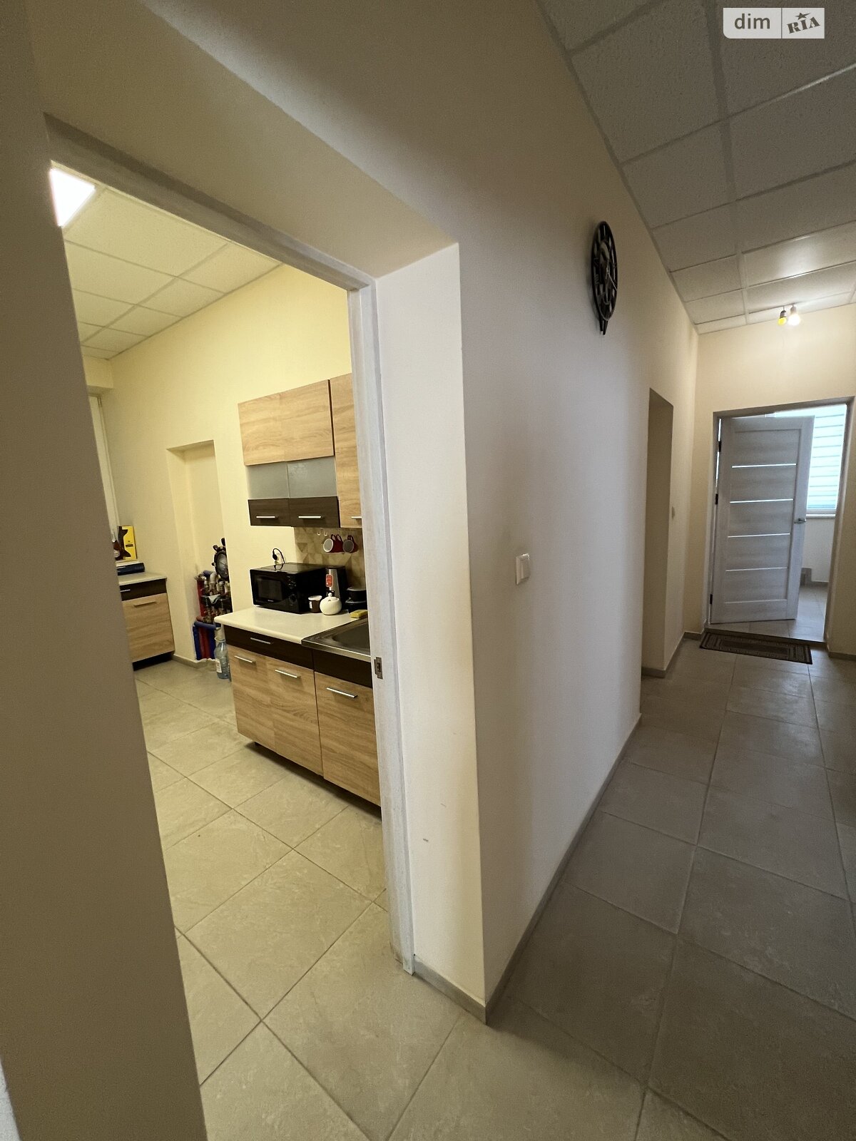 двоповерховий будинок з гаражем, 214 кв. м, цегла. Продаж в Ужгороді, район Свепомоц фото 1 двоповерховий будинок з гаражем, 214 кв. м, цегла. Продаж в Ужгороді, район Свепомоц фото 1