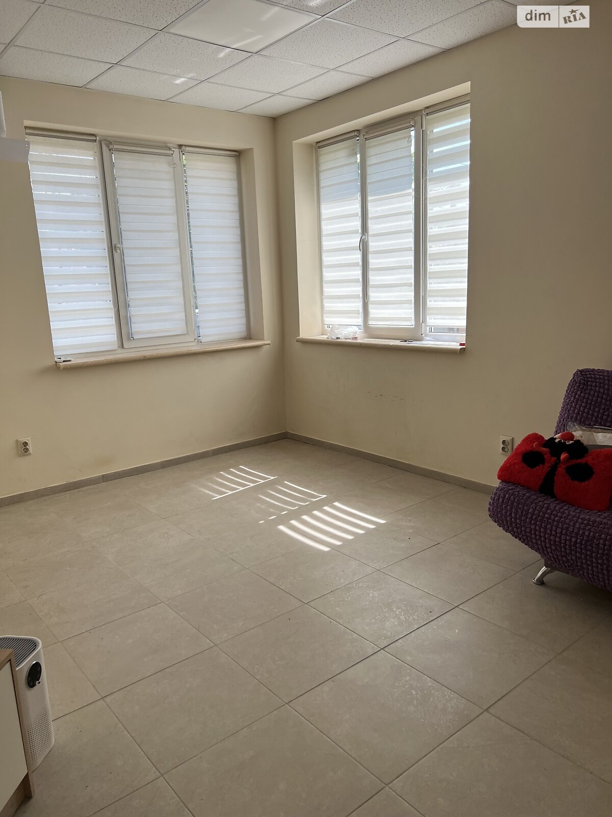 двоповерховий будинок з гаражем, 214 кв. м, цегла. Продаж в Ужгороді, район Свепомоц фото 1 двоповерховий будинок з гаражем, 214 кв. м, цегла. Продаж в Ужгороді, район Свепомоц фото 1
