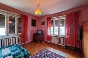 двоповерховий будинок веранда, 320 кв. м, цегла. Продаж у Сюрте фото 2