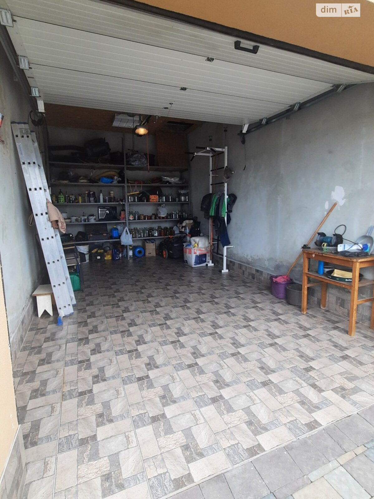 одноэтажный дом с верандой, 152.3 кв. м, кирпич. Продажа в Ужгороде район Табла - 2 фото 1 одноэтажный дом с верандой, 152.3 кв. м, кирпич. Продажа в Ужгороде район Табла - 2 фото 1
