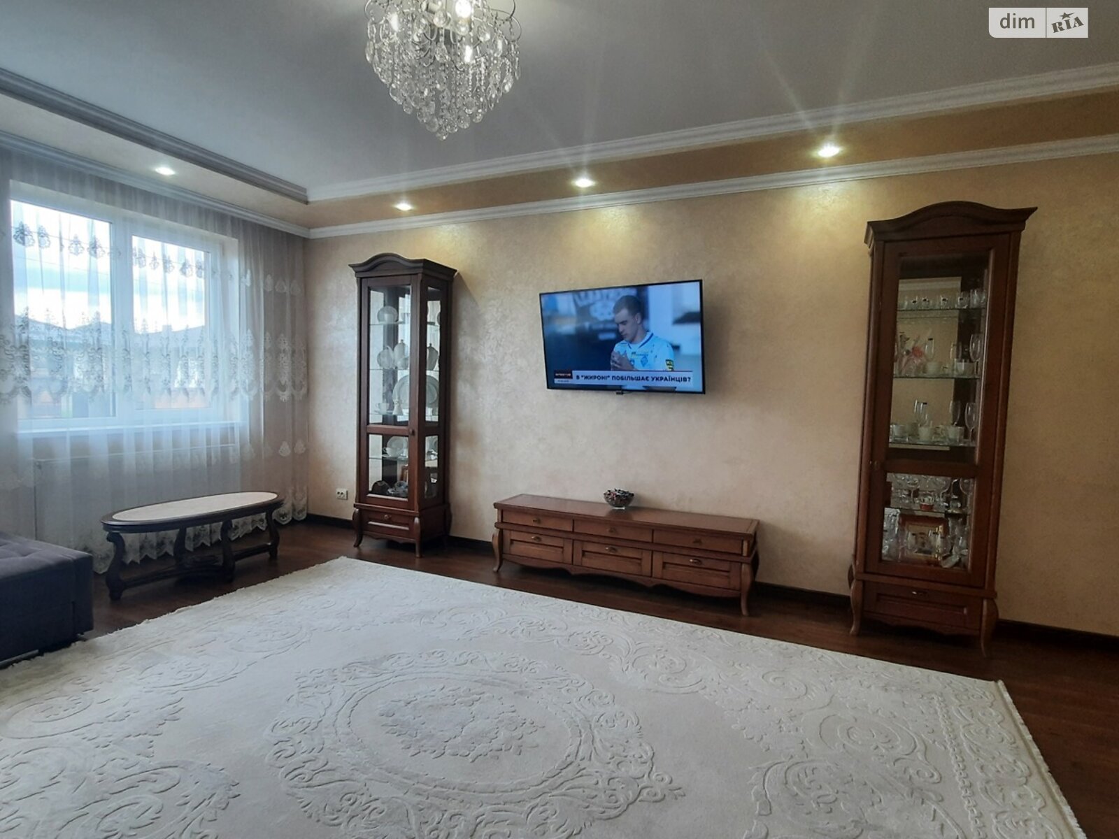 одноэтажный дом с верандой, 152.3 кв. м, кирпич. Продажа в Ужгороде район Табла - 2 фото 1 одноэтажный дом с верандой, 152.3 кв. м, кирпич. Продажа в Ужгороде район Табла - 2 фото 1