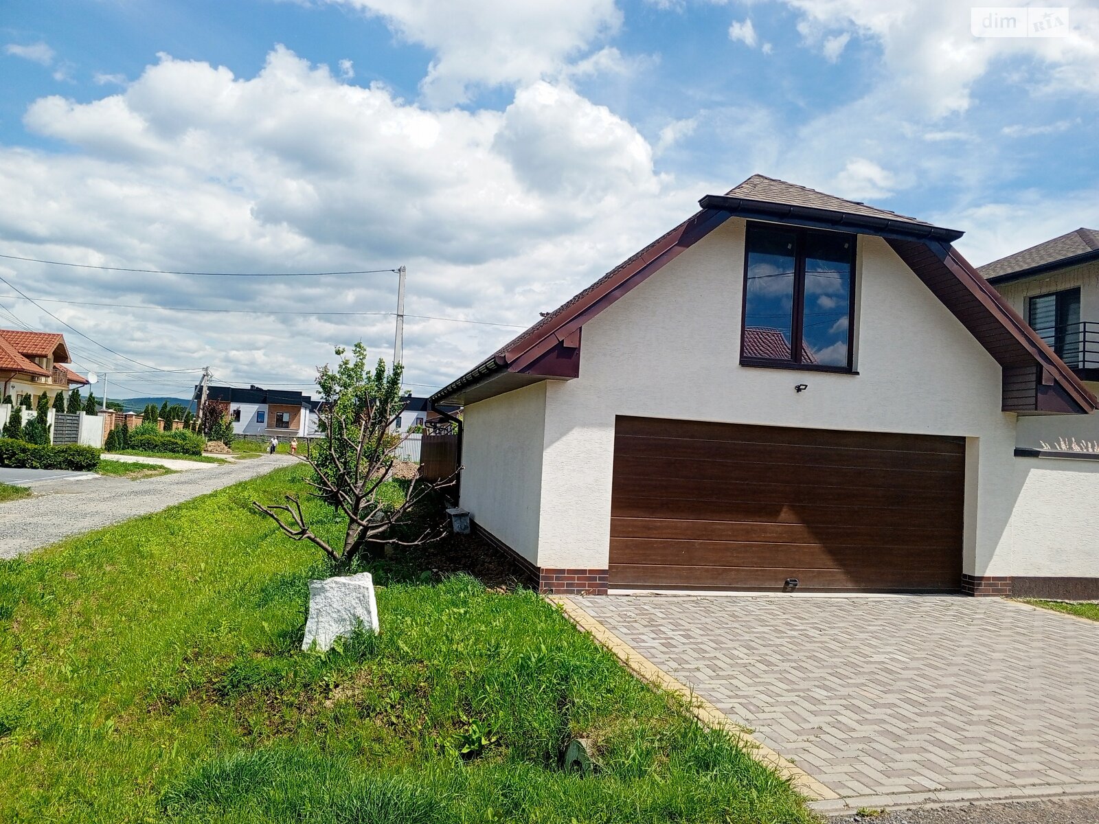 двоповерховий будинок з гаражем, 160 кв. м, цегла. Продаж в Ужгороді, район Табла - 2 фото 1 двоповерховий будинок з гаражем, 160 кв. м, цегла. Продаж в Ужгороді, район Табла - 2 фото 1