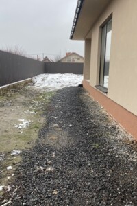 одноповерховий будинок з опаленням, 200 кв. м, кирпич. Продаж в Ужгороді, район Табла-1 фото 2