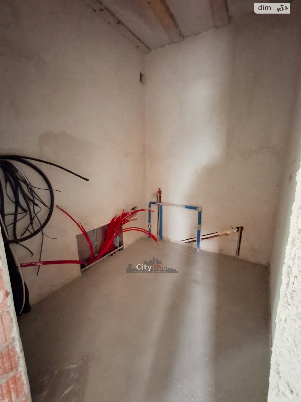 одноэтажный дом, 200 кв. м, кирпич. Продажа в Ужгороде район Табла-1 фото 1