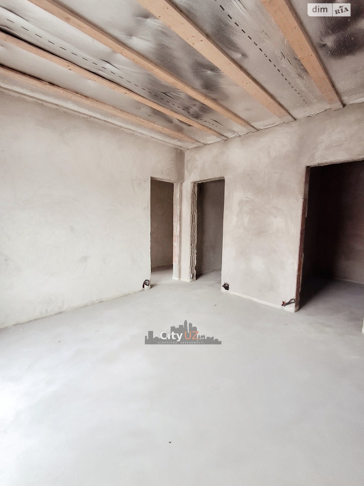 одноэтажный дом, 200 кв. м, кирпич. Продажа в Ужгороде район Табла-1 фото 1