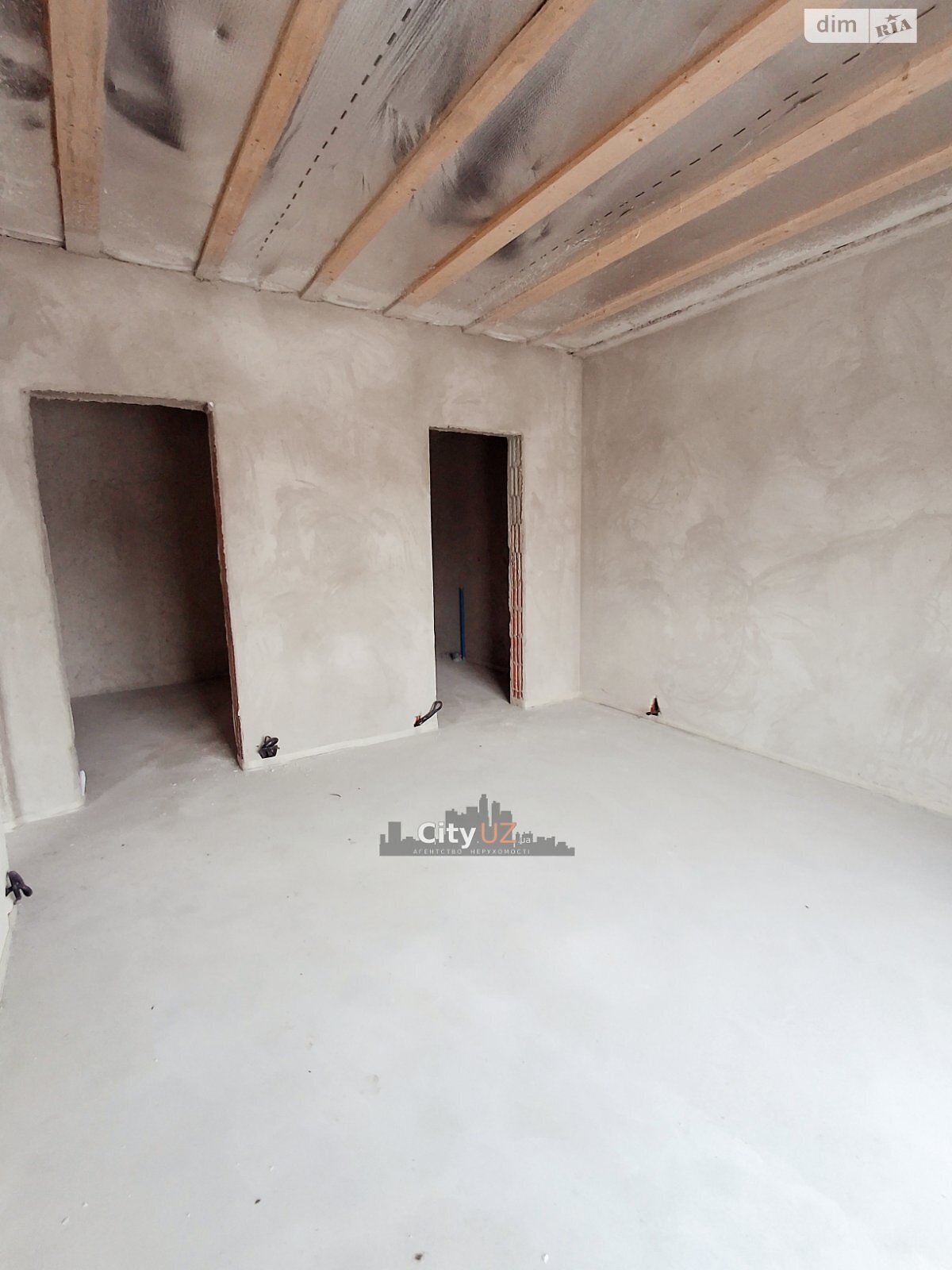 одноэтажный дом, 200 кв. м, кирпич. Продажа в Ужгороде район Табла-1 фото 1