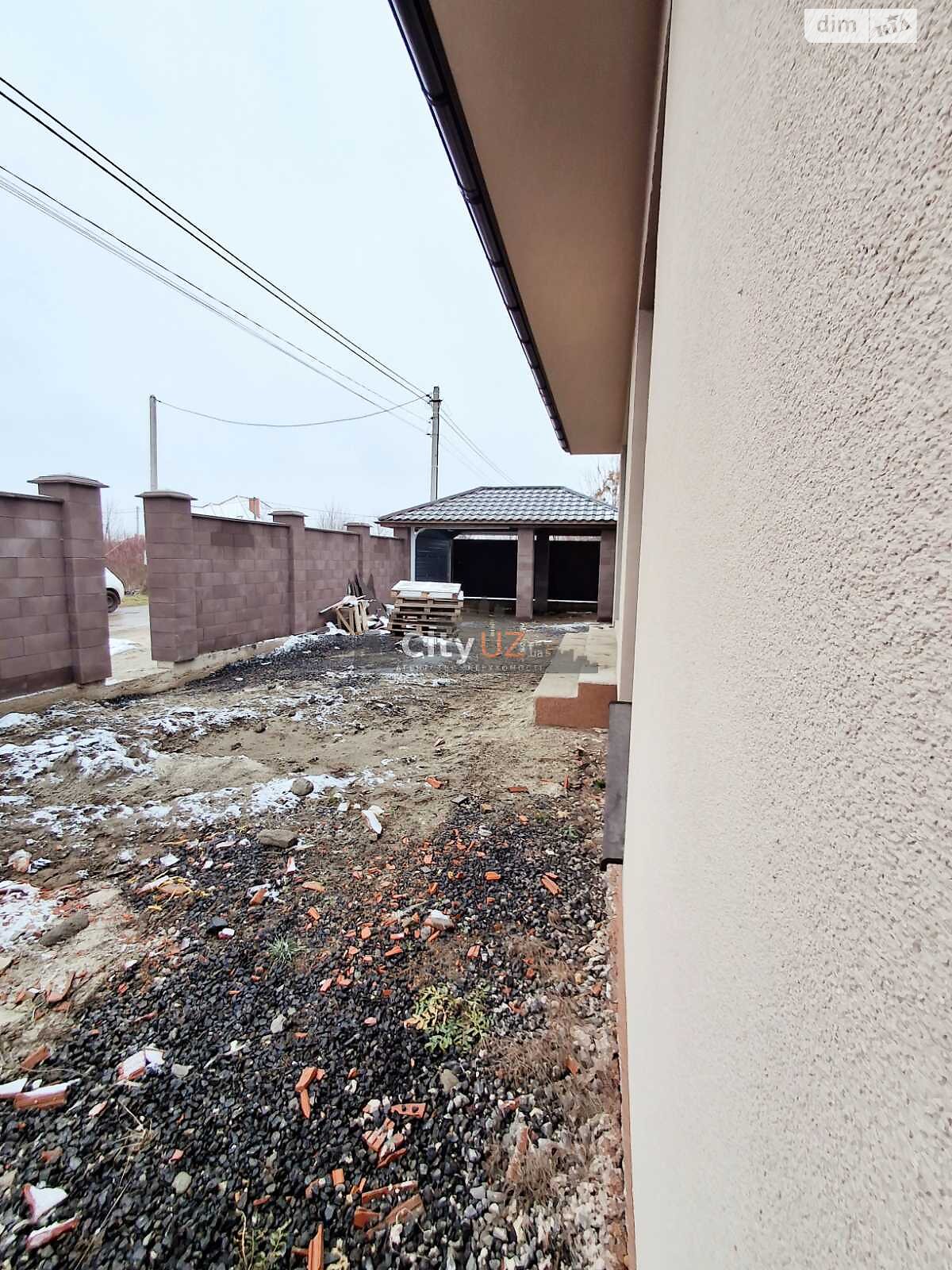 одноэтажный дом, 200 кв. м, кирпич. Продажа в Ужгороде район Табла-1 фото 1