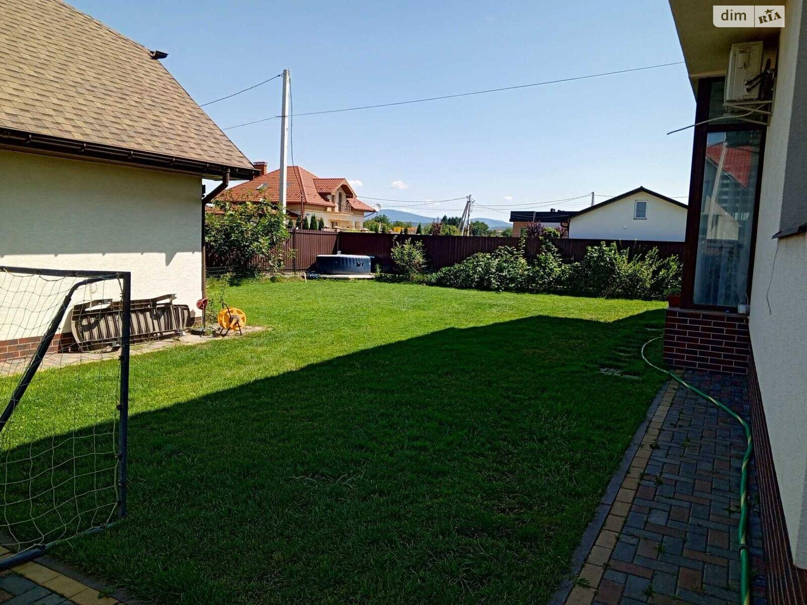 двухэтажный дом, 260 кв. м, кирпич. Продажа в Ужгороде район Табла-1 фото 1