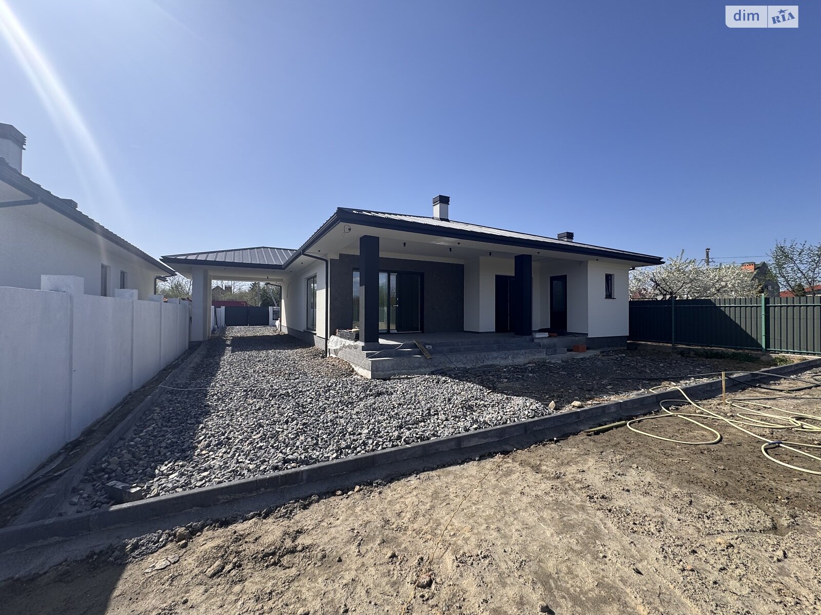 одноповерховий будинок, 157 кв. м, цегла. Продаж в Ужгороді, район Табла-1 фото 1 одноповерховий будинок, 157 кв. м, цегла. Продаж в Ужгороді, район Табла-1 фото 1