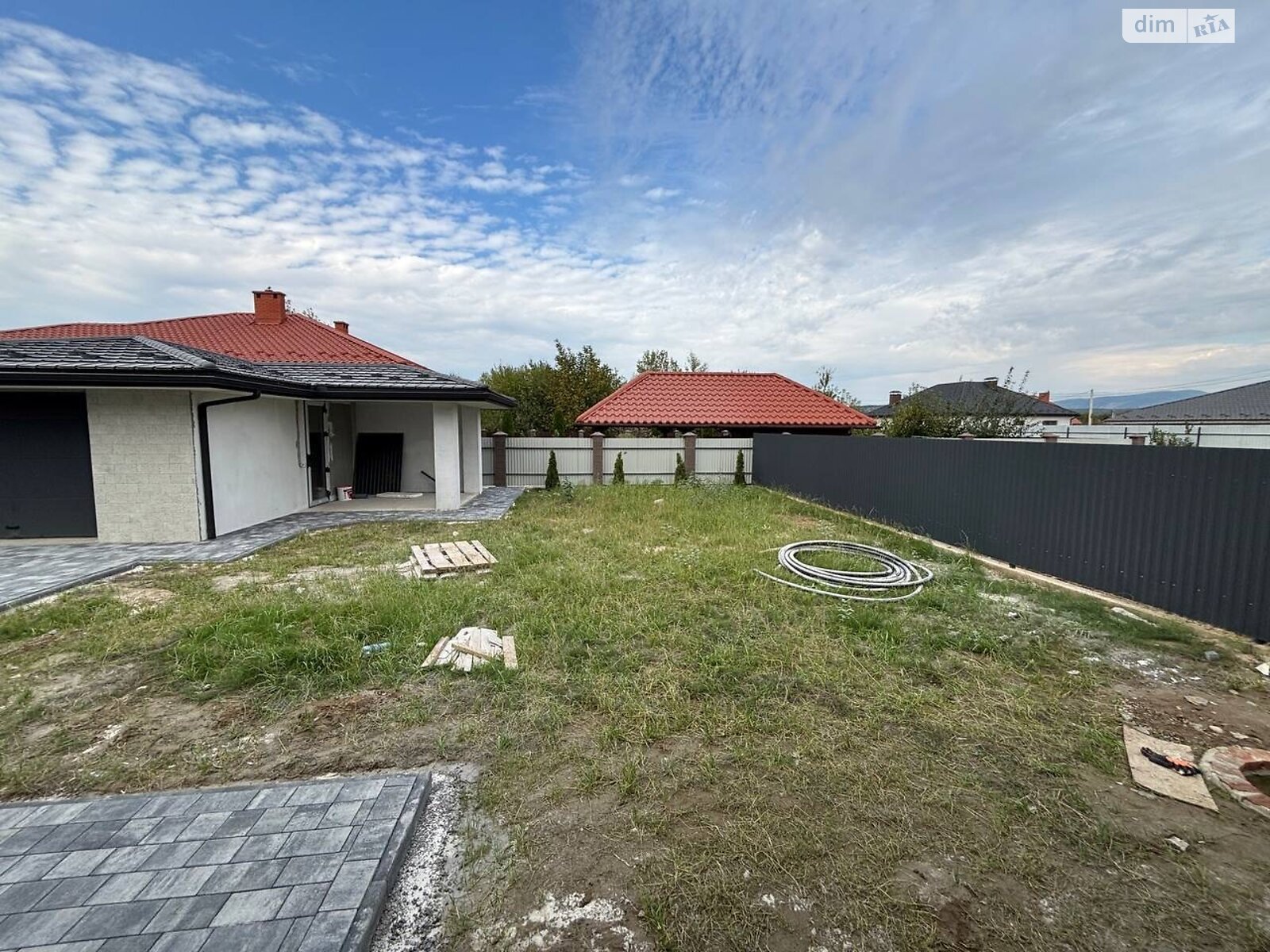 одноповерховий будинок, 145 кв. м, цегла. Продаж в Ужгороді, район Табла-1 фото 1