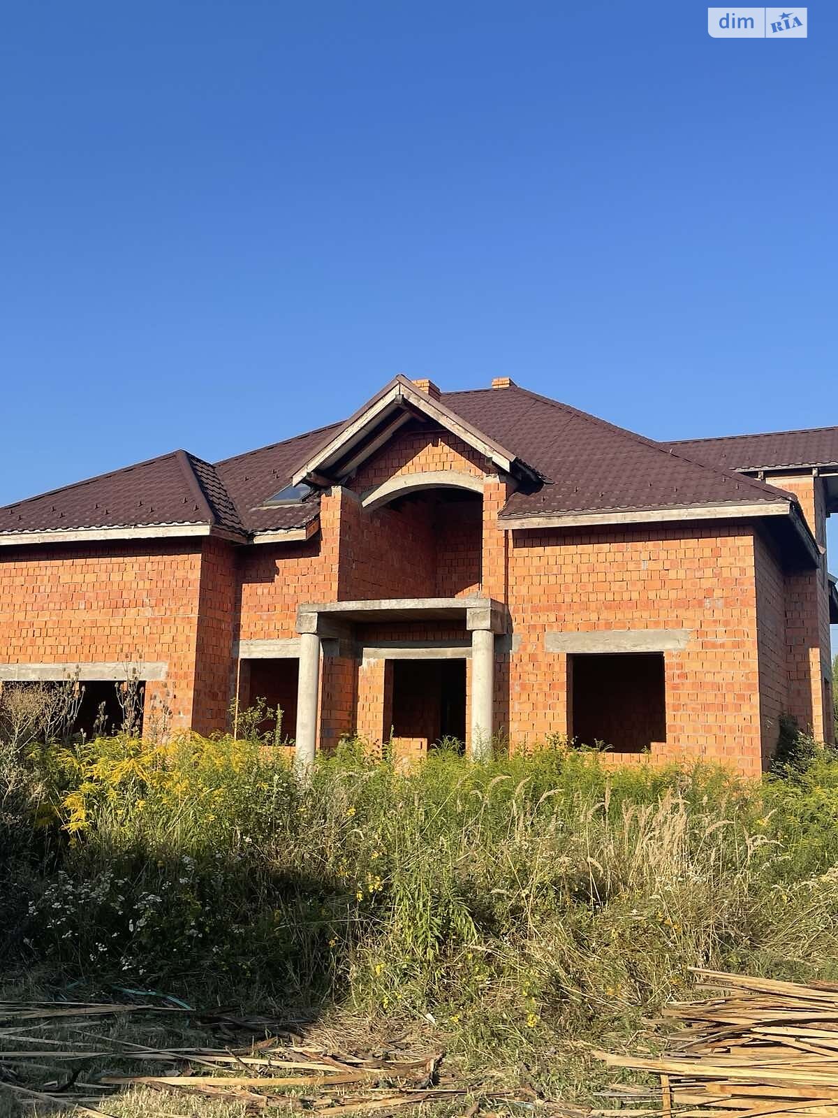 двухэтажный дом, 255 кв. м, кирпич. Продажа в Ужгороде район Табла-3 фото 1 двухэтажный дом, 255 кв. м, кирпич. Продажа в Ужгороде район Табла-3 фото 1