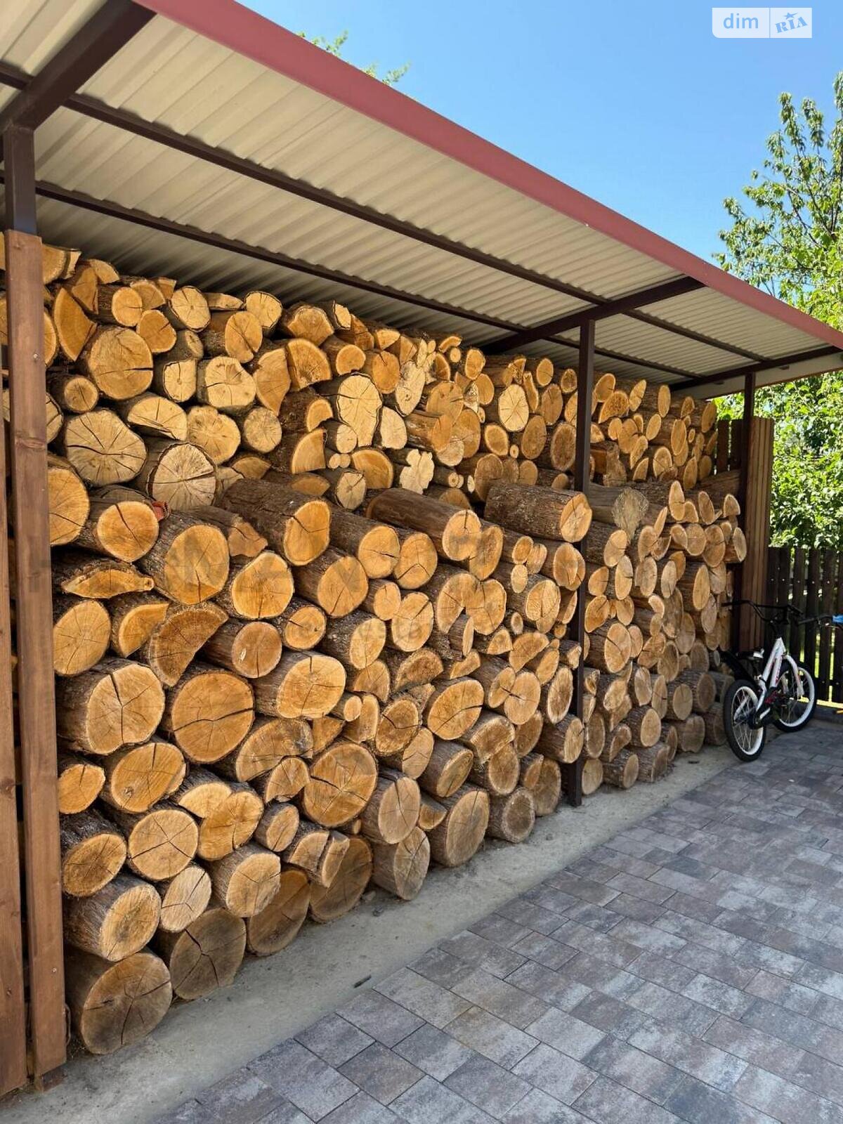 двоповерховий будинок з гаражем, 258 кв. м, цегла. Продаж у Ужгороді фото 1 двоповерховий будинок з гаражем, 258 кв. м, цегла. Продаж у Ужгороді фото 1