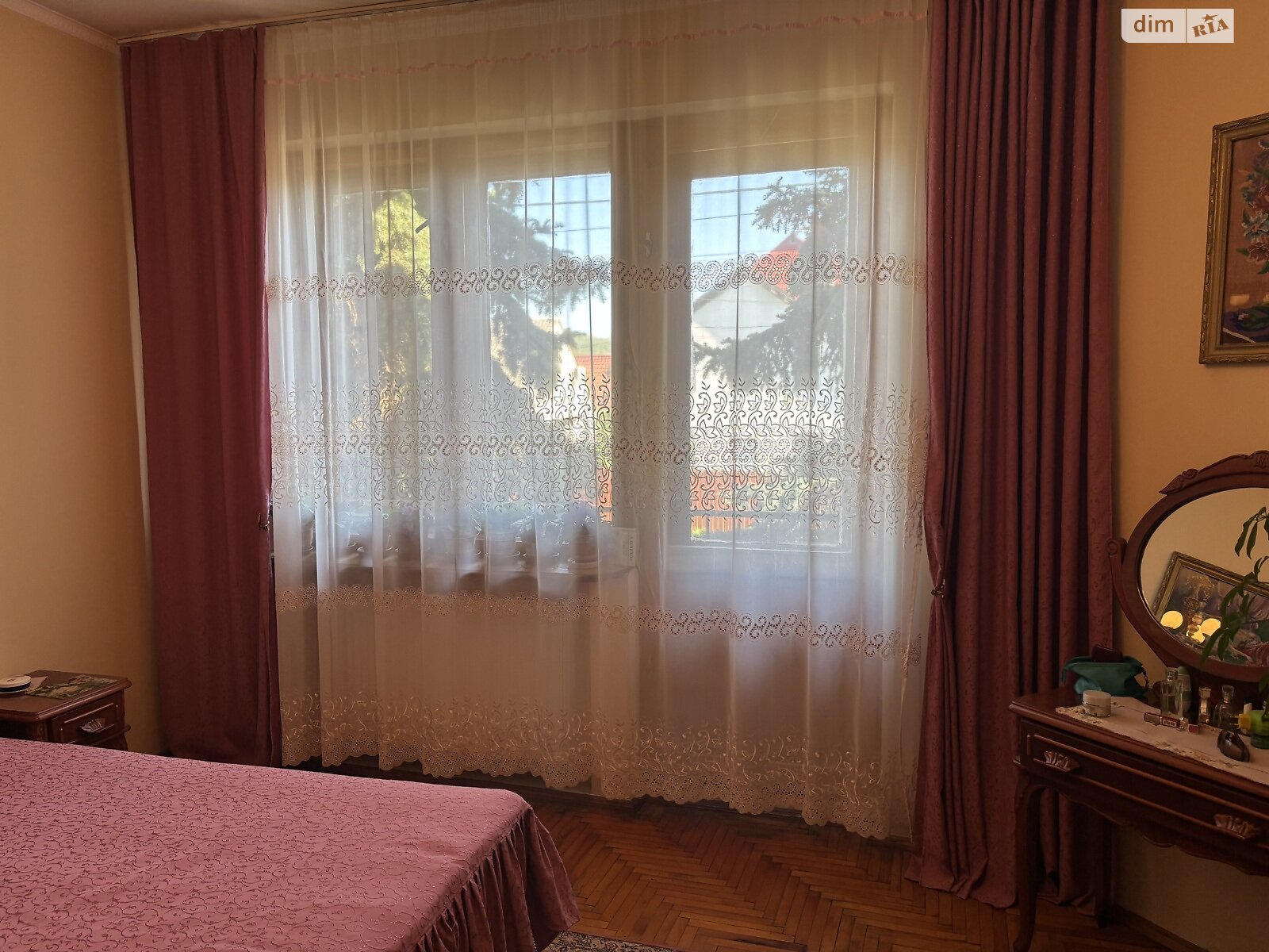 двухэтажный дом с гаражом, 296.5 кв. м, кирпич. Продажа в Ужгороде фото 1 двухэтажный дом с гаражом, 296.5 кв. м, кирпич. Продажа в Ужгороде фото 1