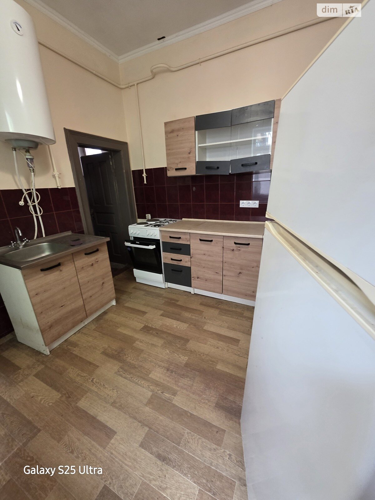 одноповерховий будинок з верандою, 60 кв. м, цегла. Продаж в Ужгороді, район Центр фото 1 одноповерховий будинок з верандою, 60 кв. м, цегла. Продаж в Ужгороді, район Центр фото 1