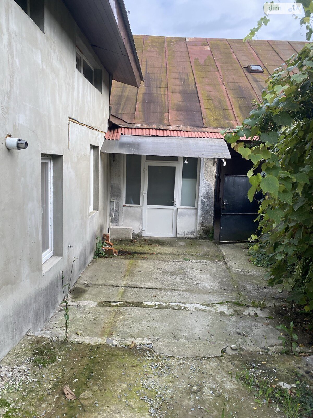 одноповерховий будинок, 200 кв. м, цегла. Продаж в Ужгороді, район Центр фото 1