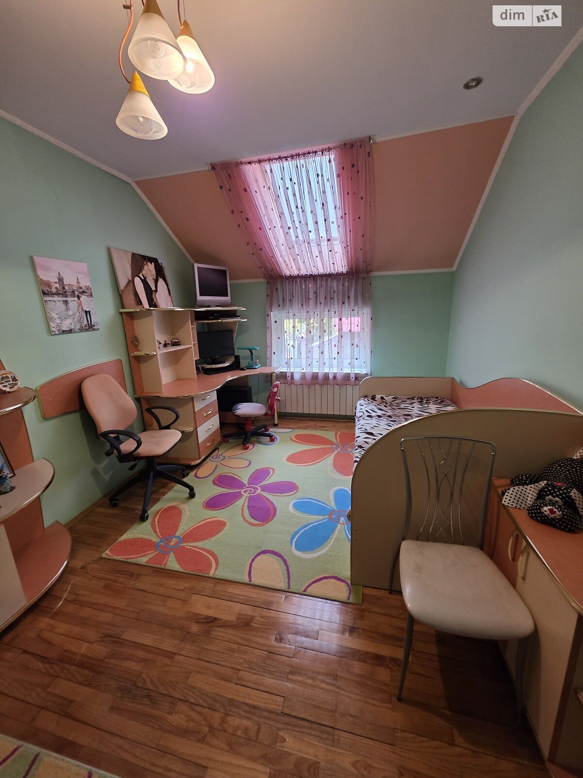 двухэтажный дом беседка, 167 кв. м, кирпич. Продажа в Ужгороде район Центр фото 1 двухэтажный дом беседка, 167 кв. м, кирпич. Продажа в Ужгороде район Центр фото 1